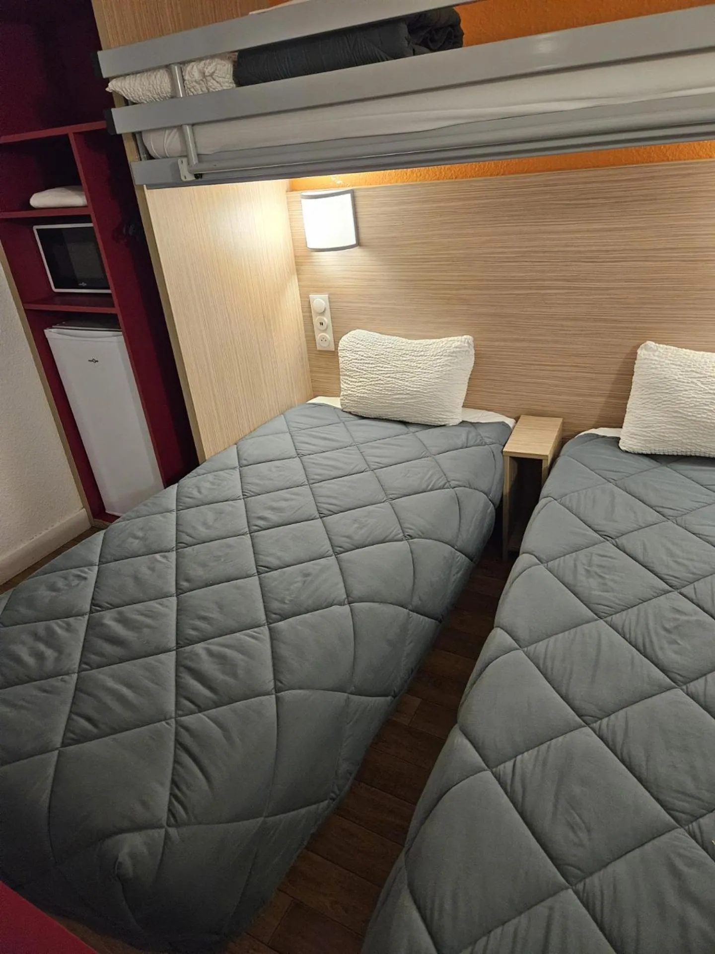 Photo of the whole room, Bed in Premiere Classe Arras - Tilloy Les Mofflaine