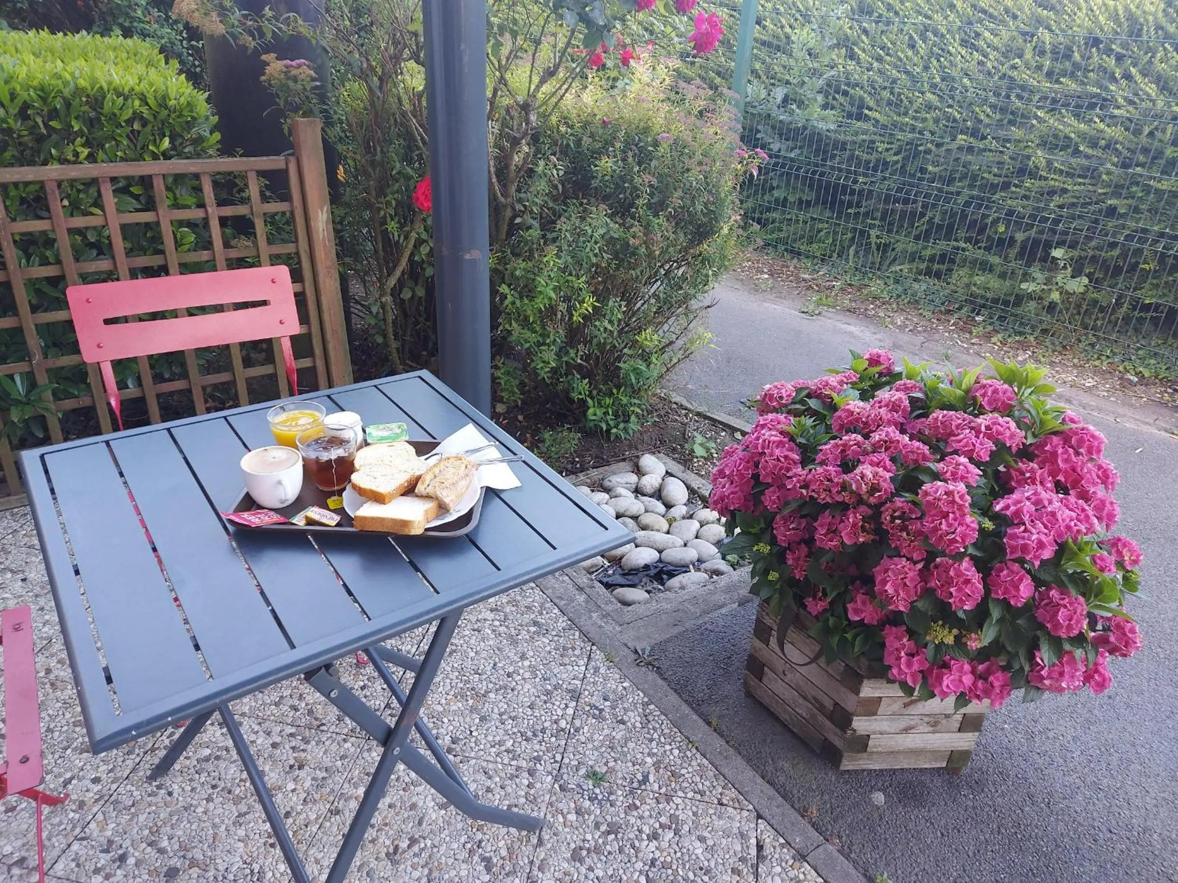 Breakfast in Premiere Classe Arras - Tilloy Les Mofflaine