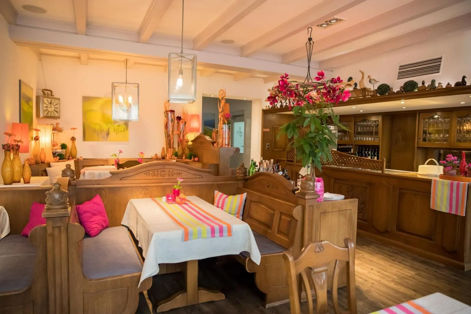 Restaurant/places to eat in Hotel Trapp