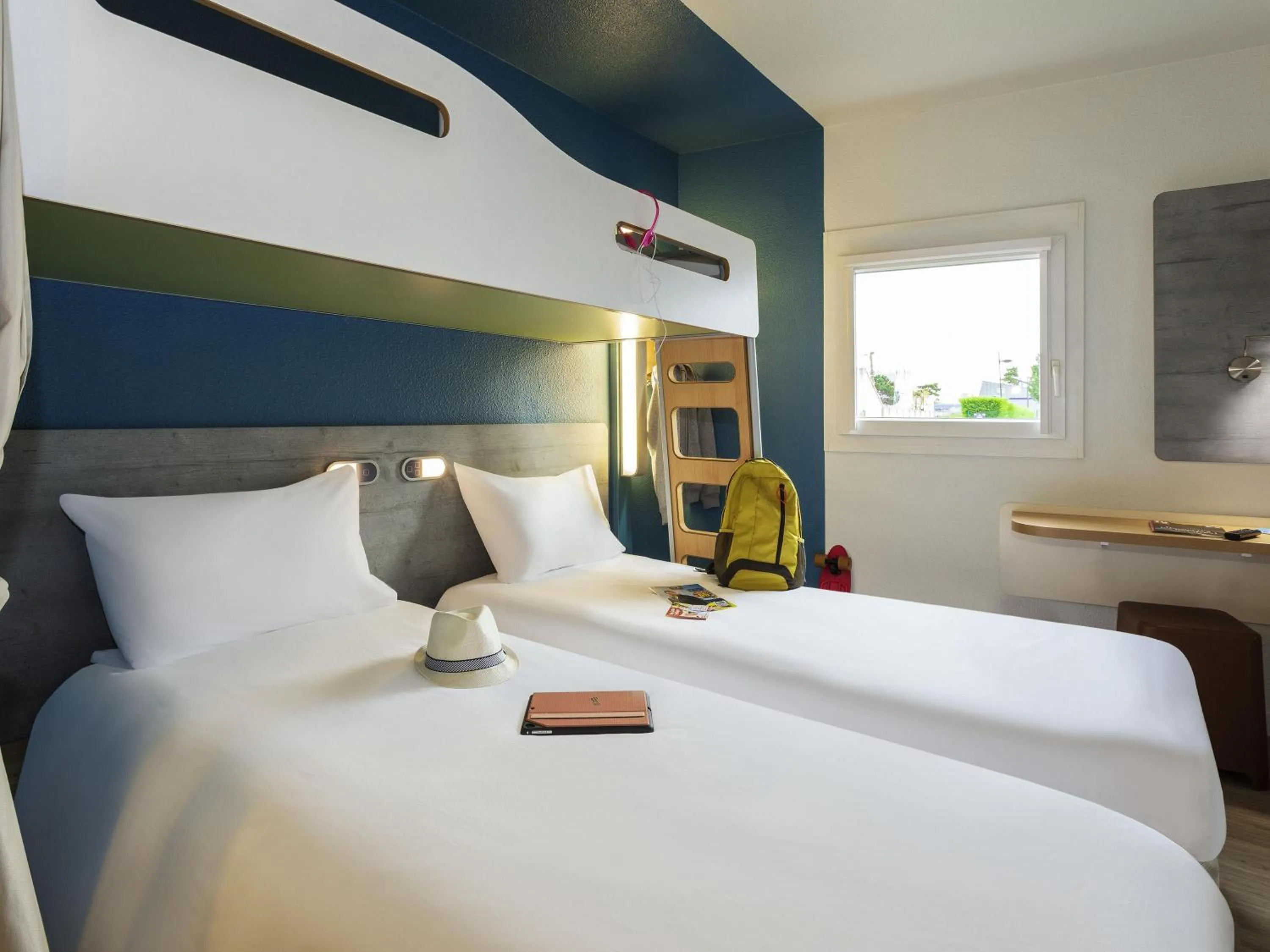 Bedroom, Bed in ibis budget Berck Sur Mer