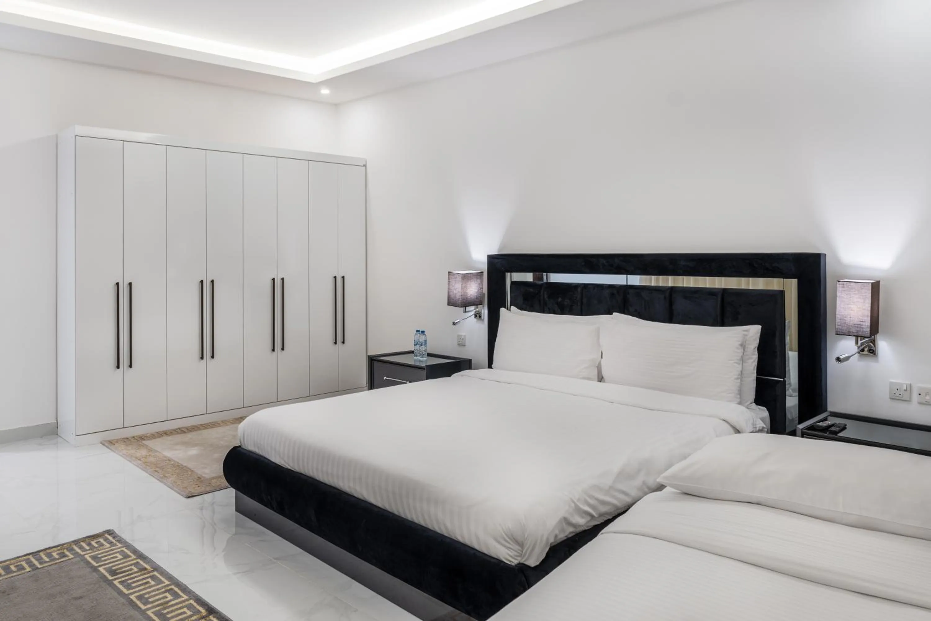 Bedroom, Bed in Mirage Bab Al Bahr Hotel