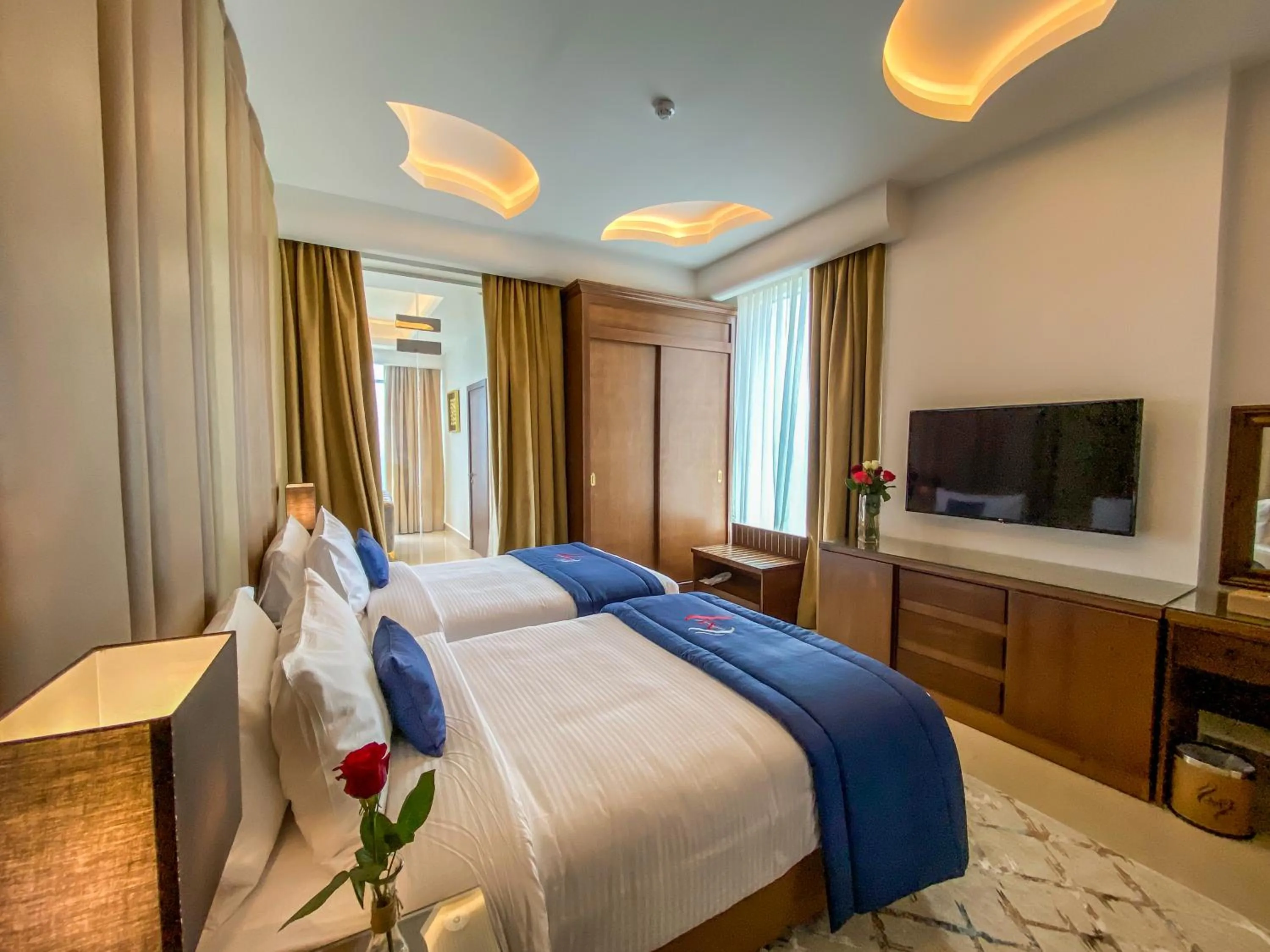 Bedroom, Bed in Mirage Bab Al Bahr Hotel