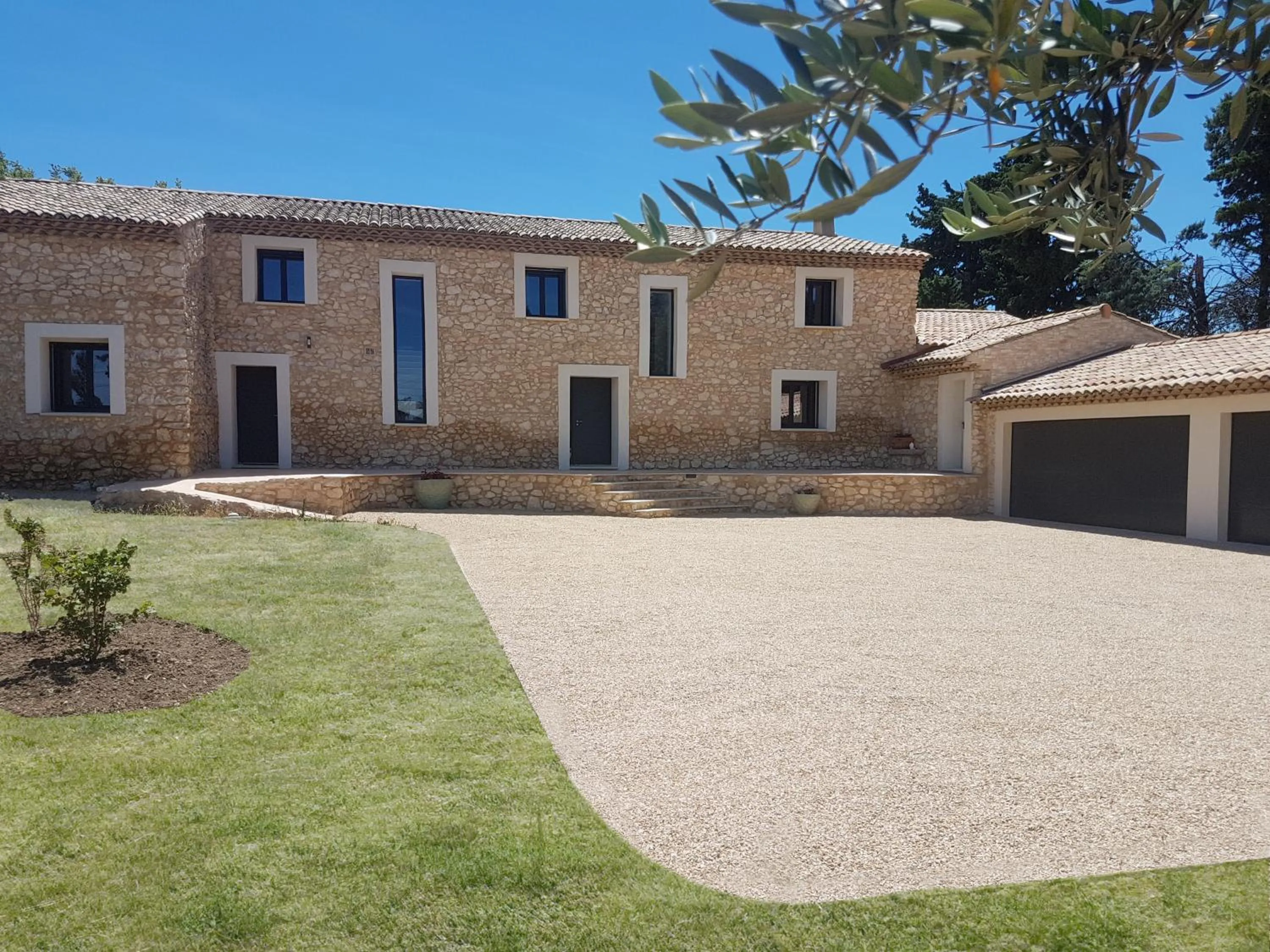 Property building in Mas Des Fugueyrolles