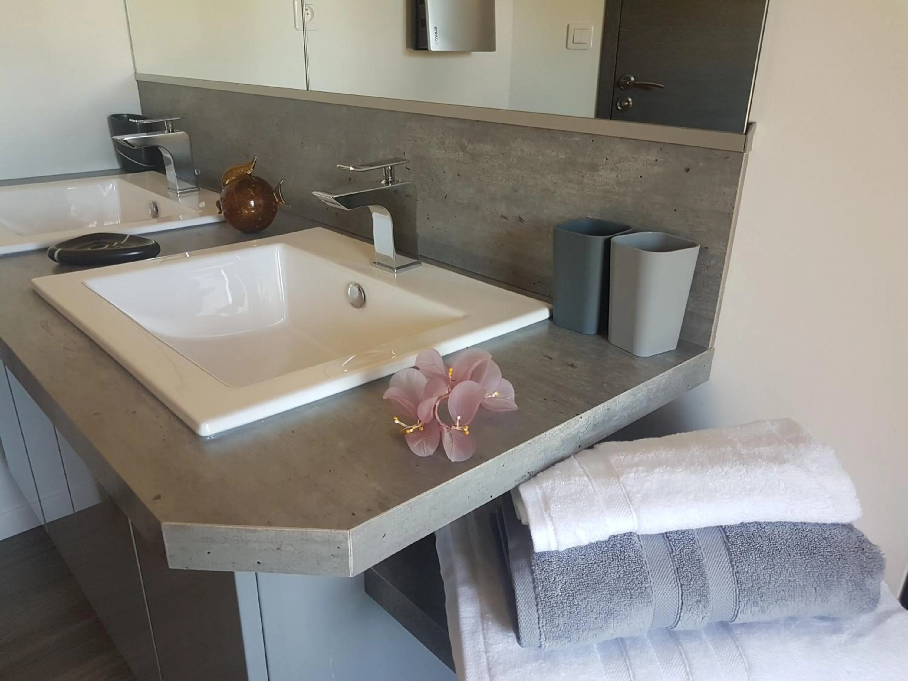 Bathroom in Mas Des Fugueyrolles