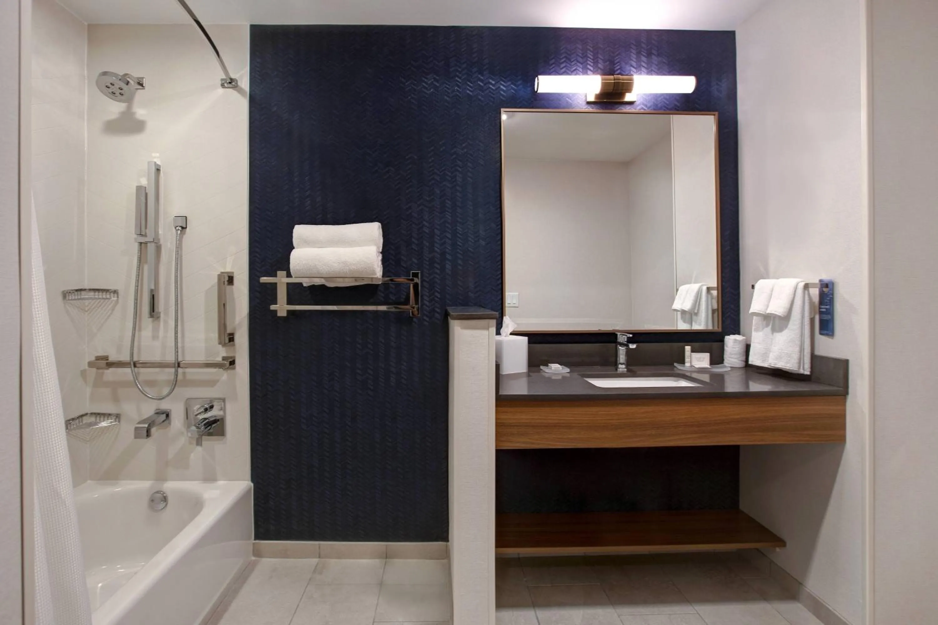 Bathroom in Fairfield Inn & Suites by Marriott Chicago Bolingbrook