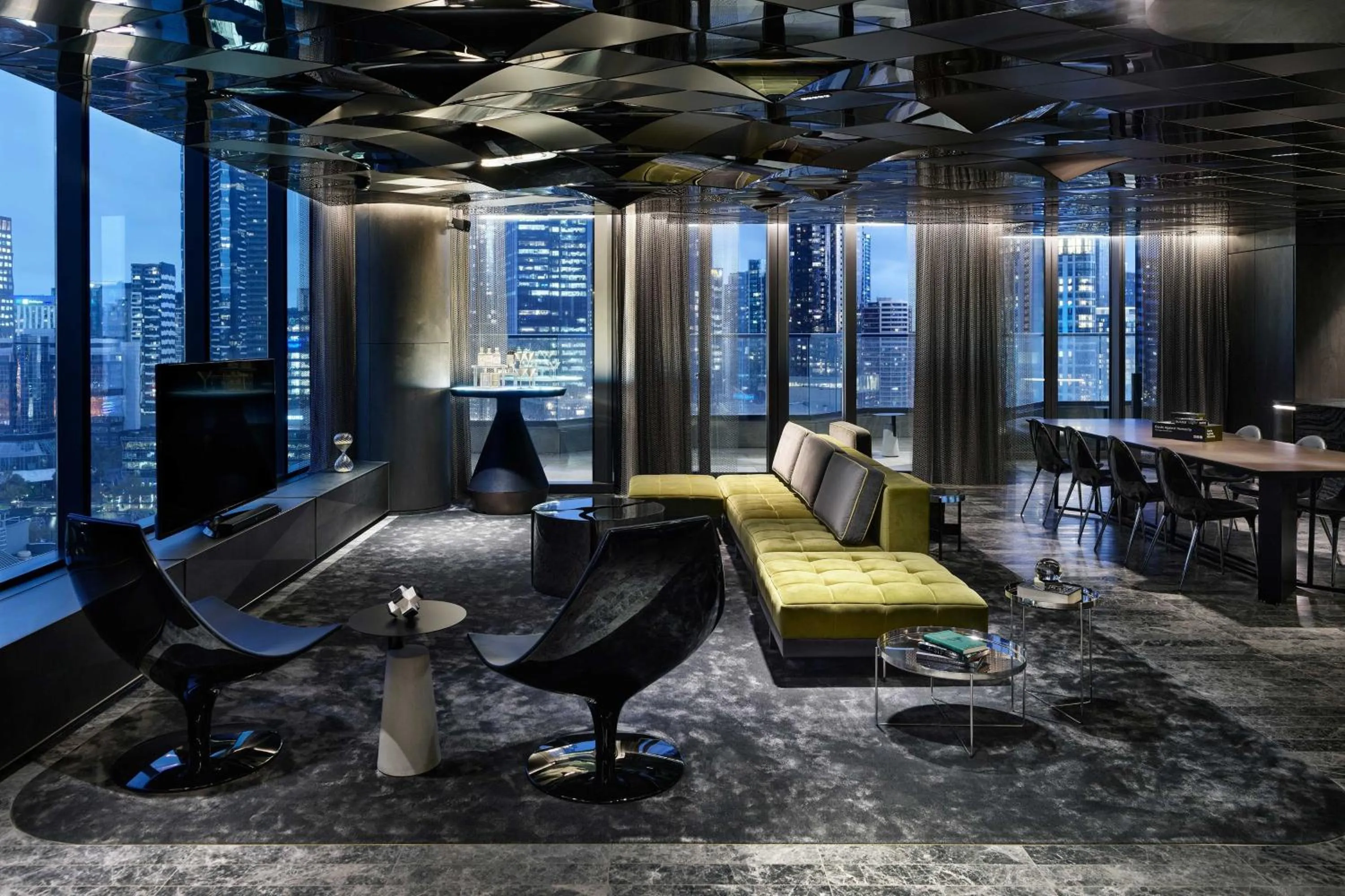 Photo of the whole room in W Melbourne