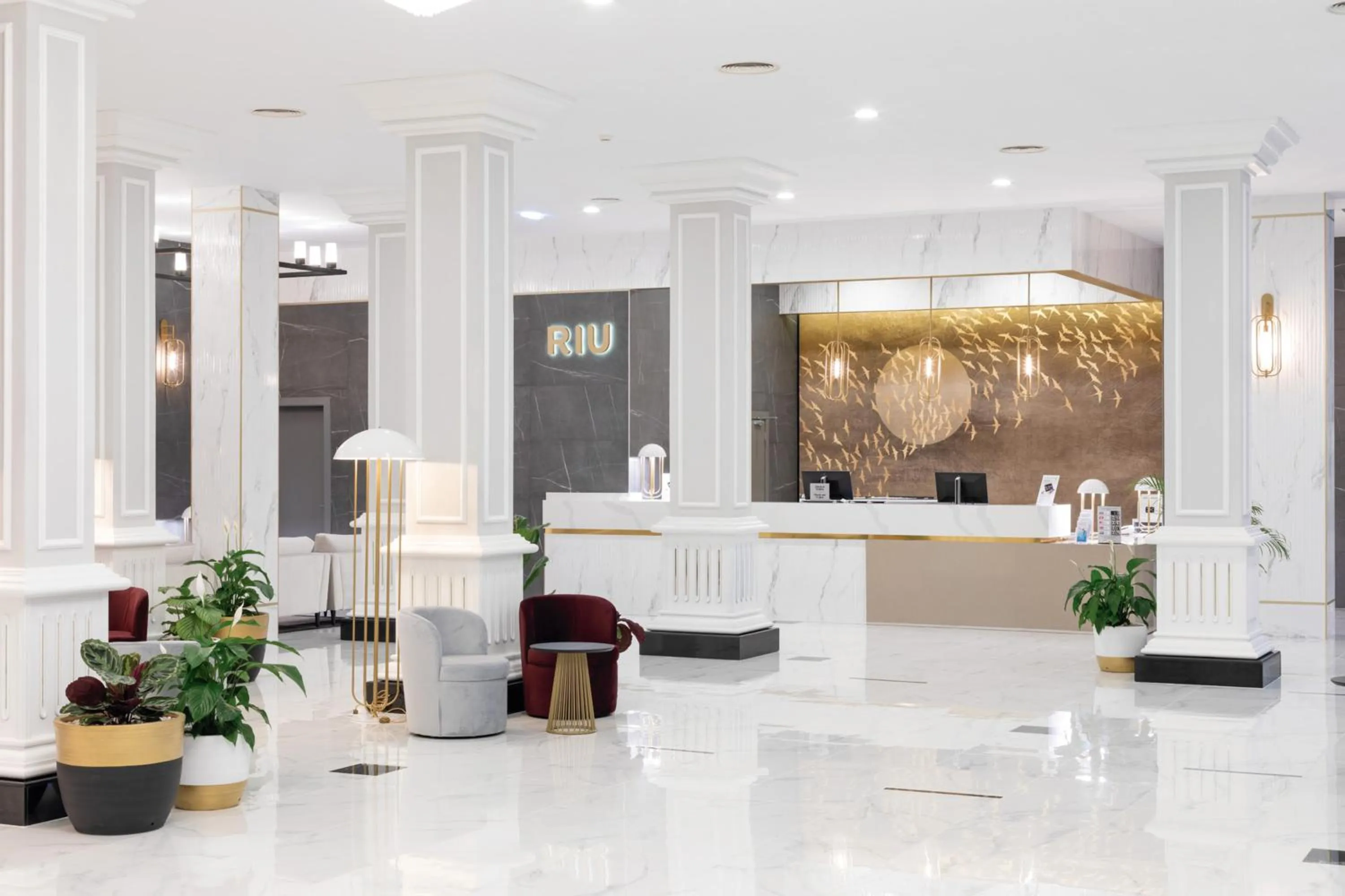Lobby or reception in Hotel Riu Madeira - All Inclusive