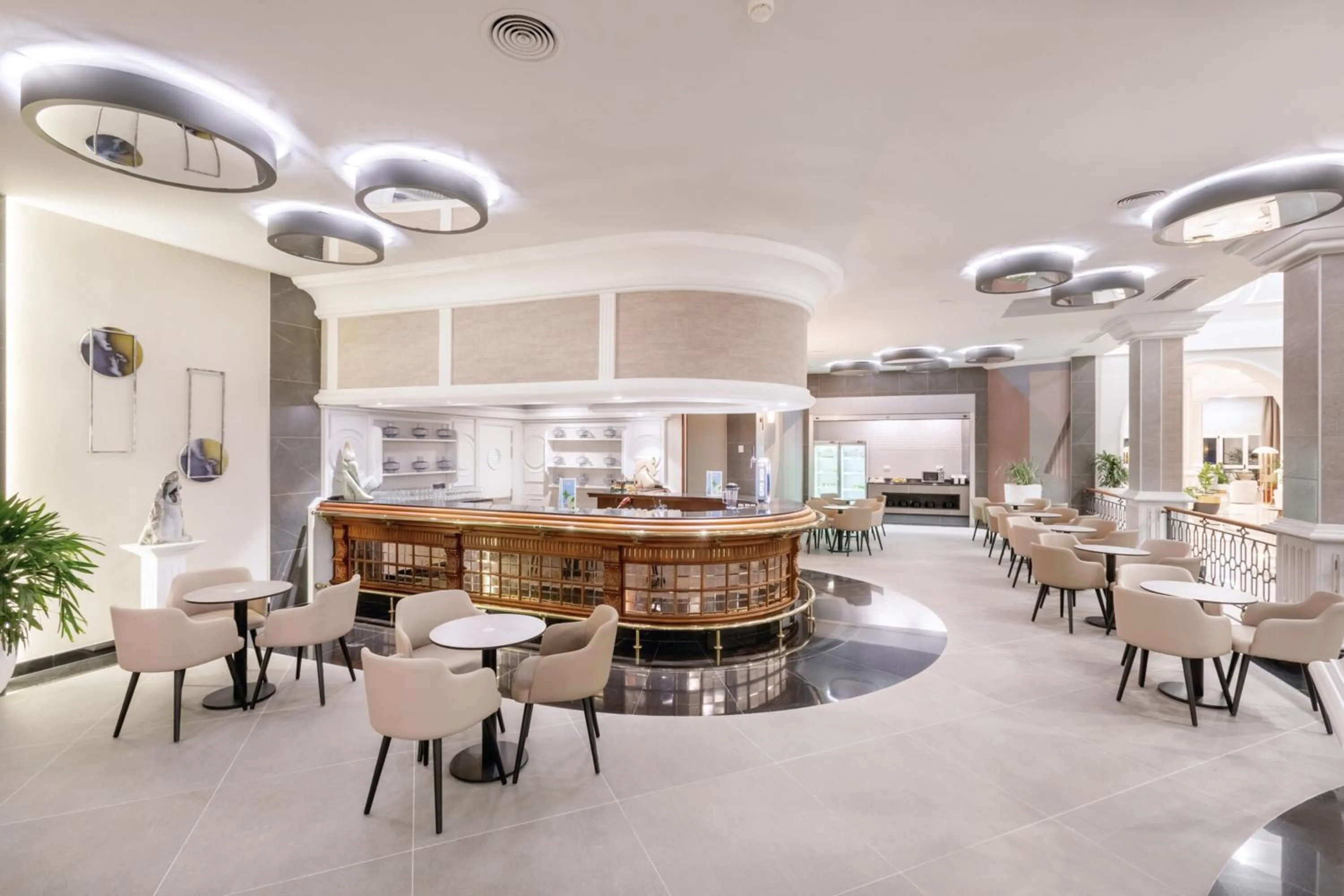 Lounge or bar in Hotel Riu Madeira - All Inclusive