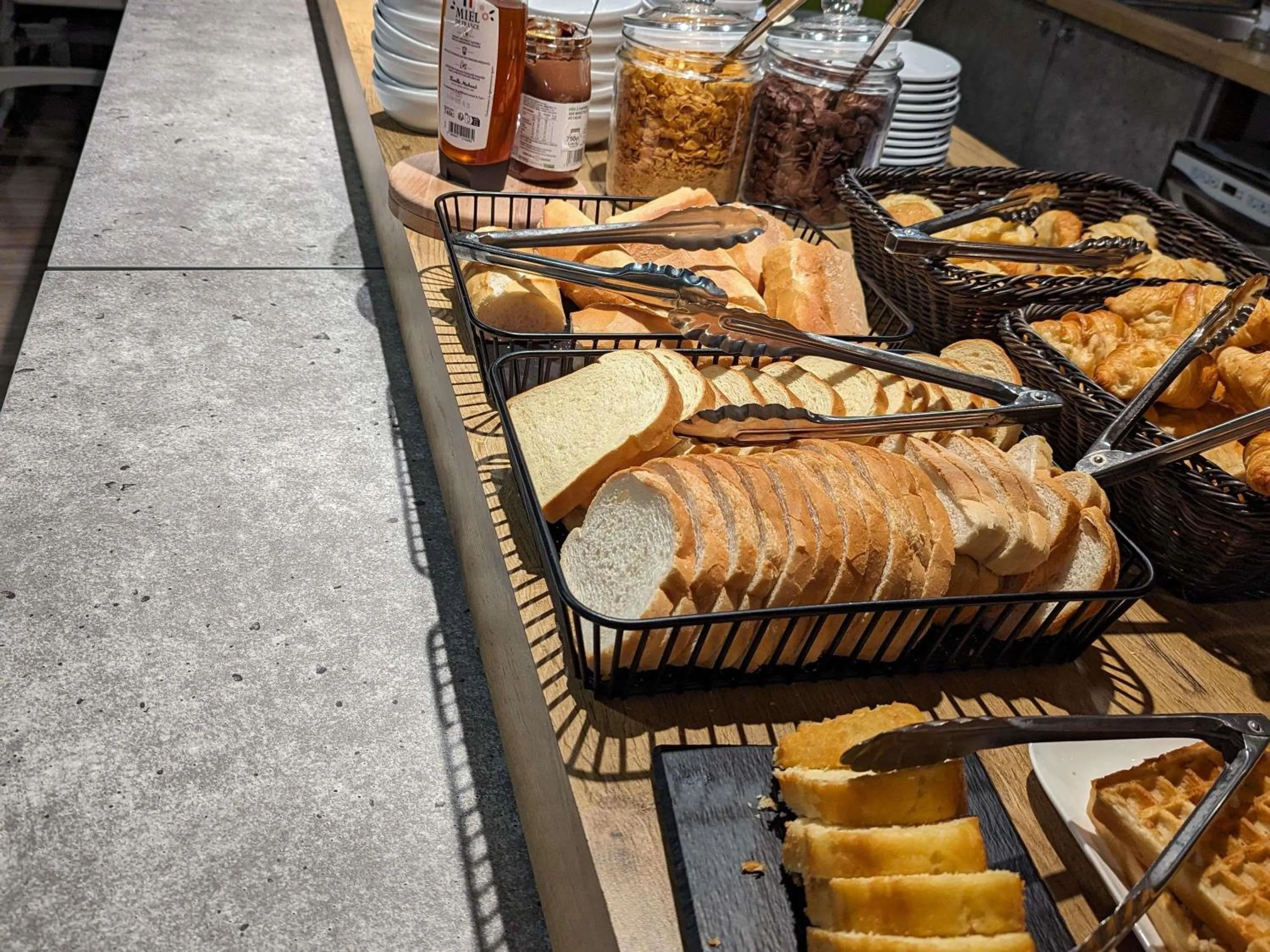 Breakfast in ibis budget Saint-Omer Centre