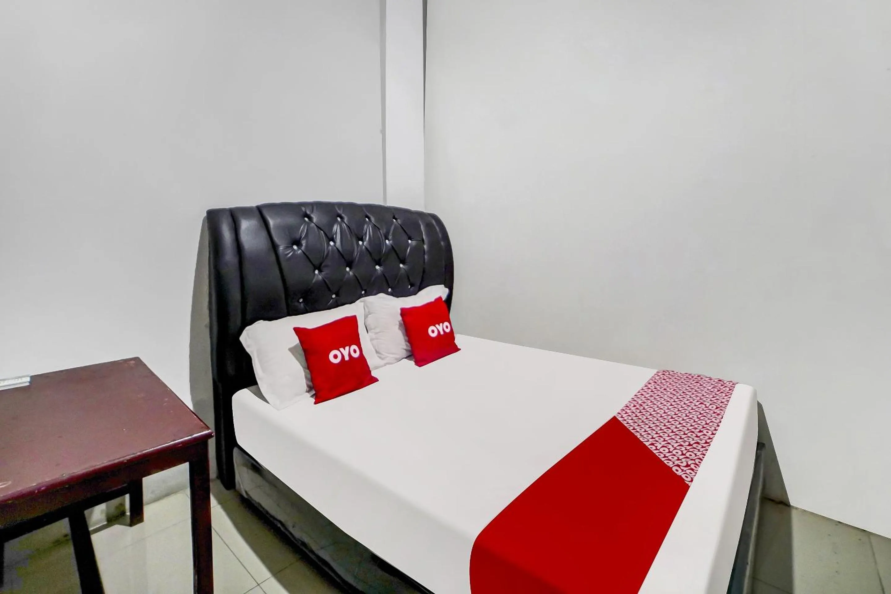 Bedroom, Bed in Hotel O Brayan Guest House