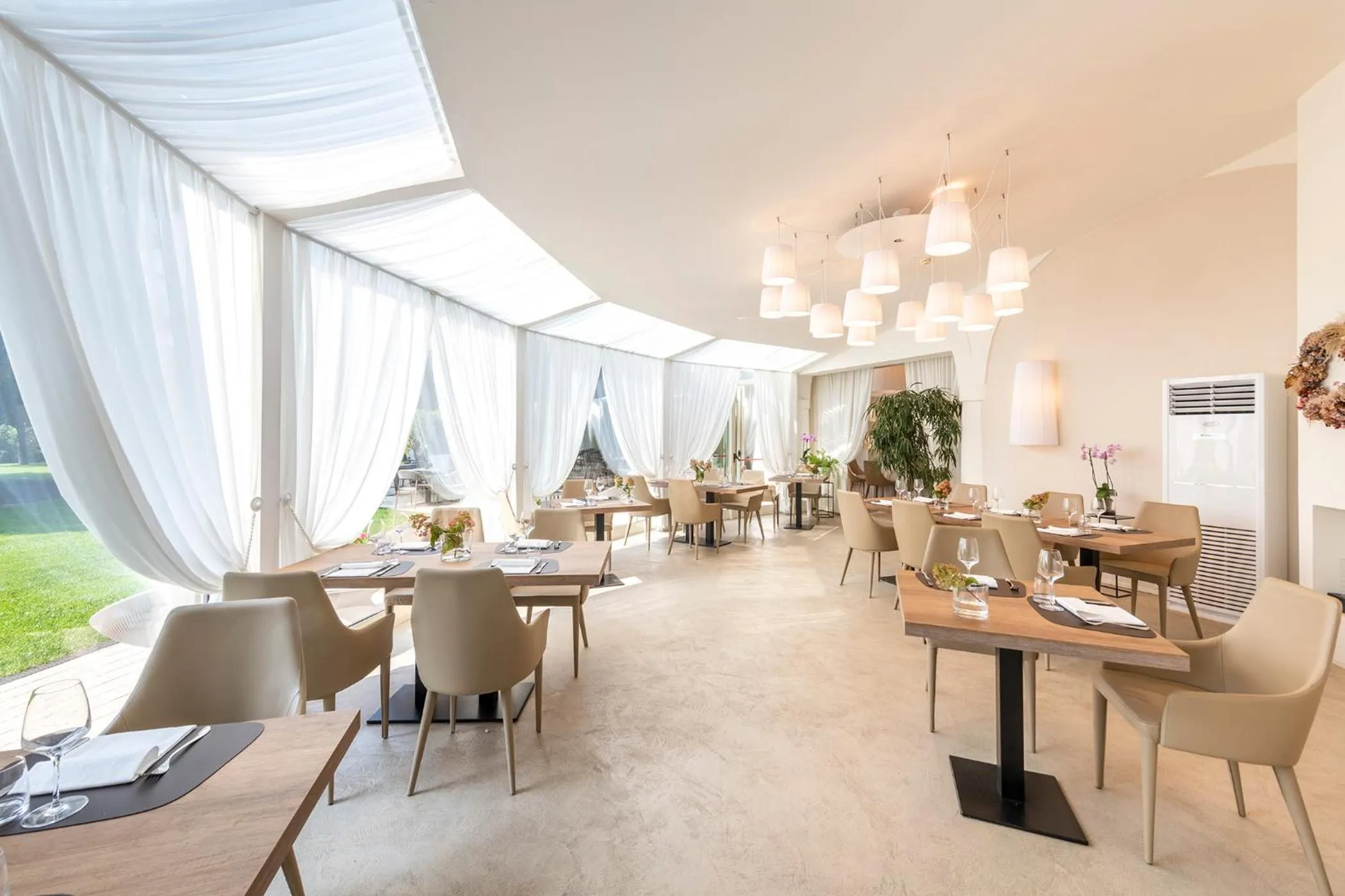 Restaurant/places to eat in Hotel Villa I Pini