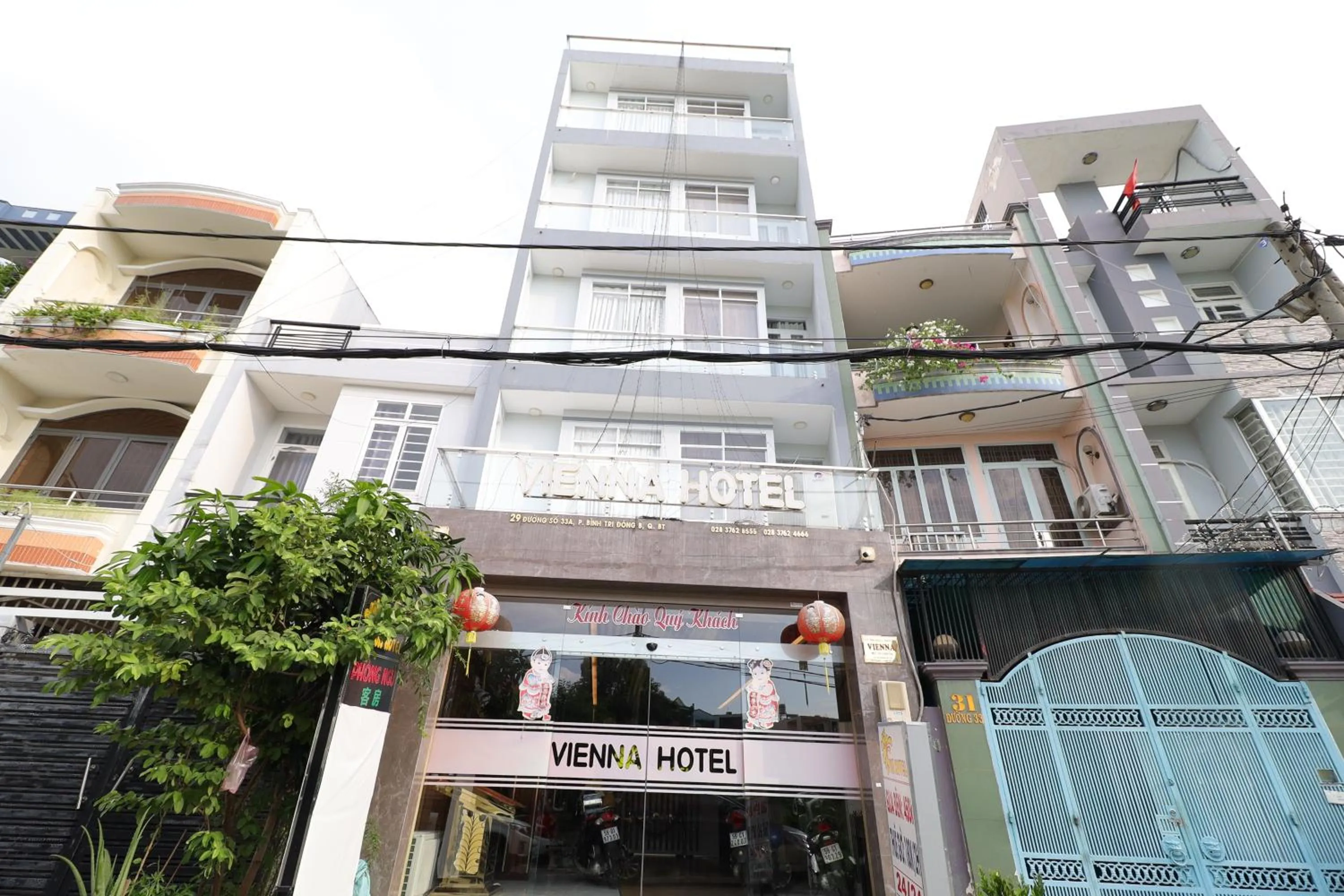 Property building in Vienna Hotel