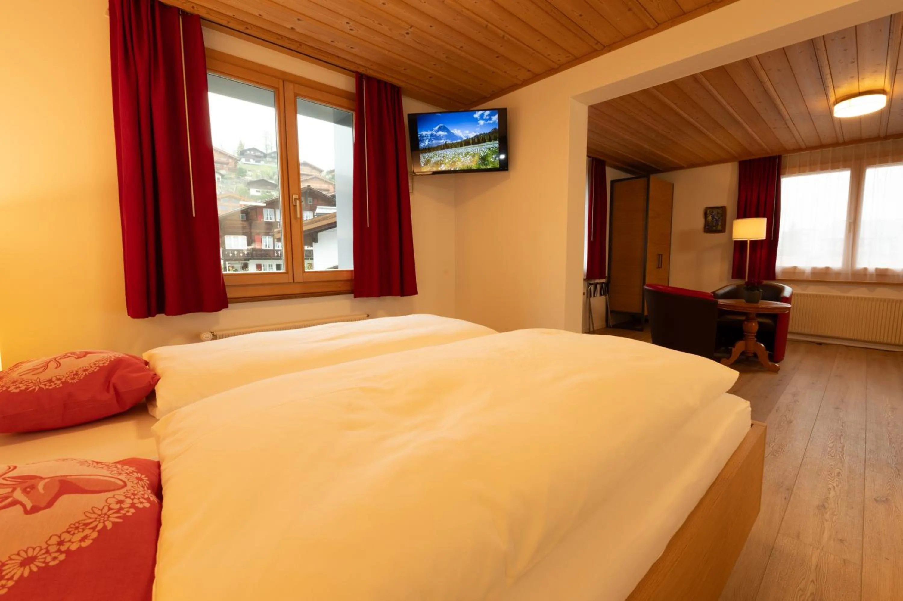 Bed in Hotel Hirschen - Grindelwald