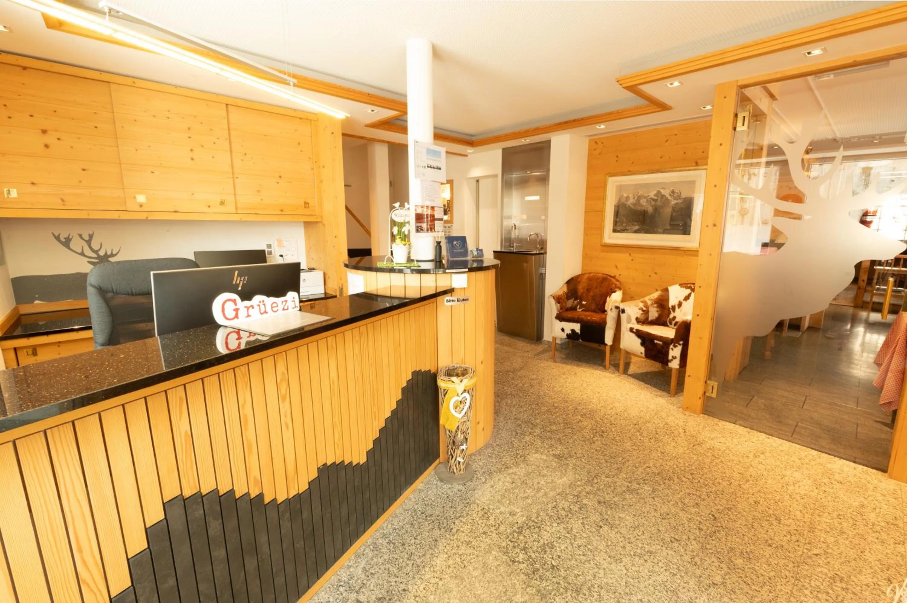 Lobby or reception in Hotel Hirschen - Grindelwald
