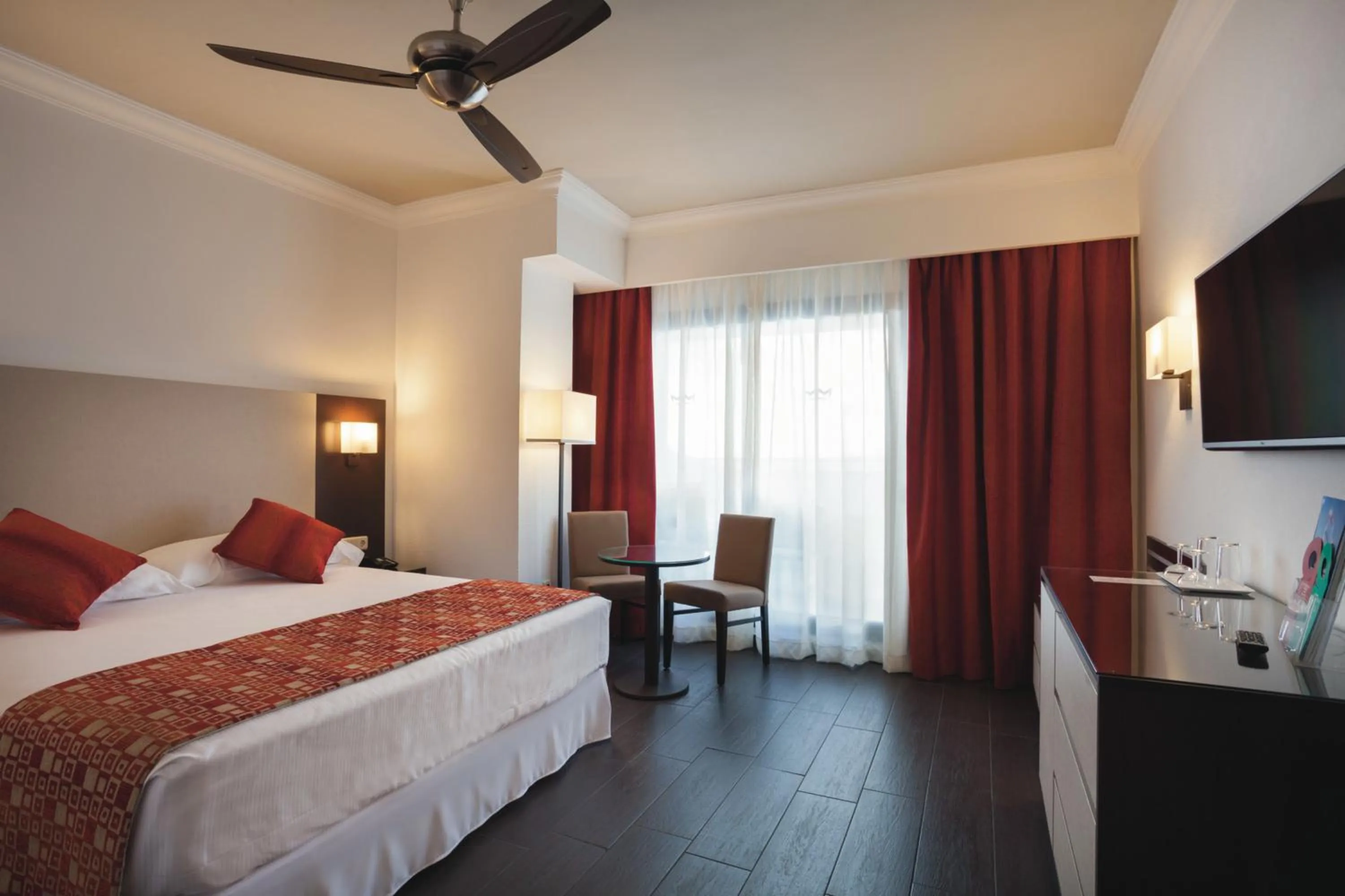 Bed in Hotel Riu Monica - Adults Only