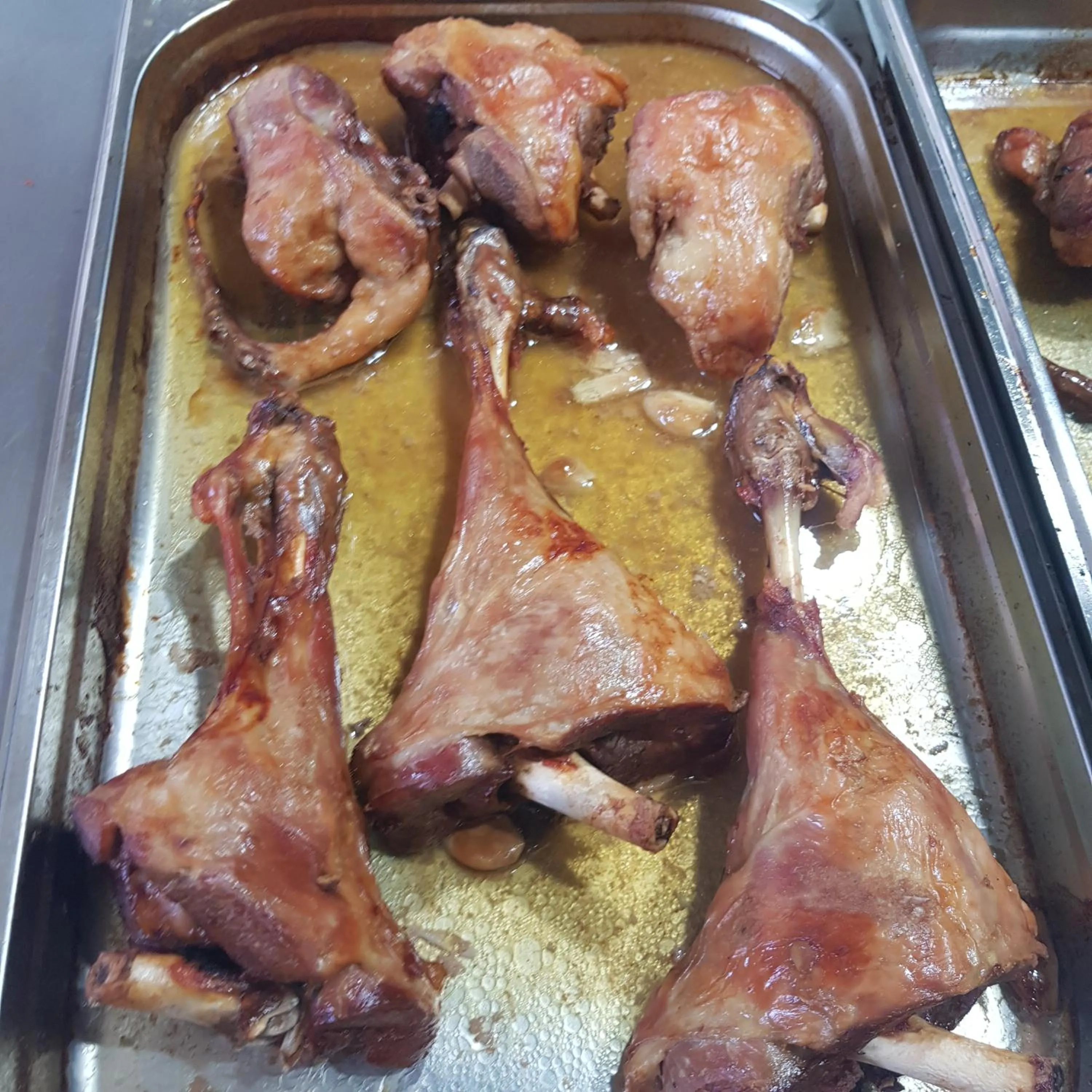 Restaurant/places to eat in El Hostel & CO