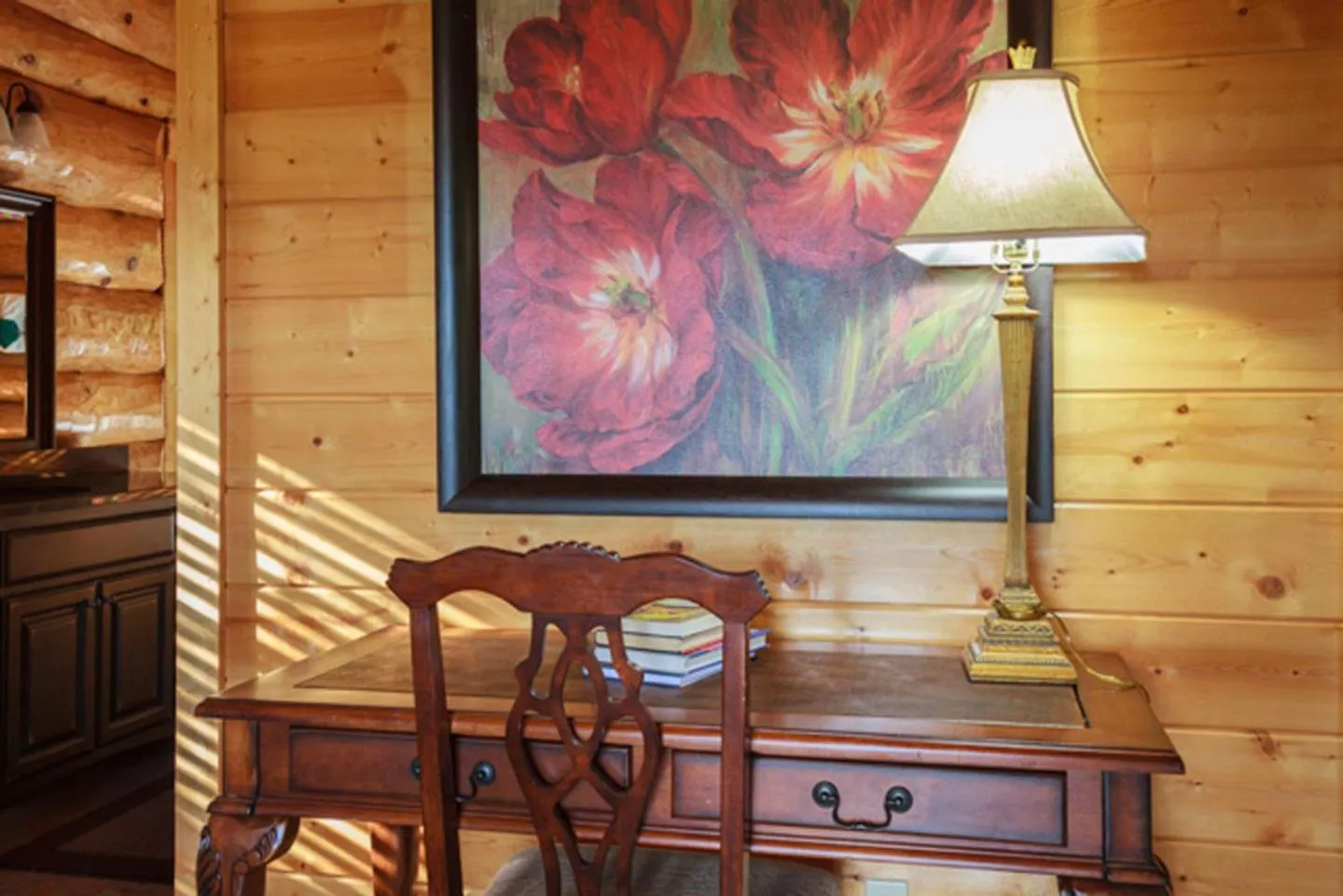 Bedroom in Big Bear Ridge Lodge - Breathtaking mountain views and private forest scenes in amazing large log cabin