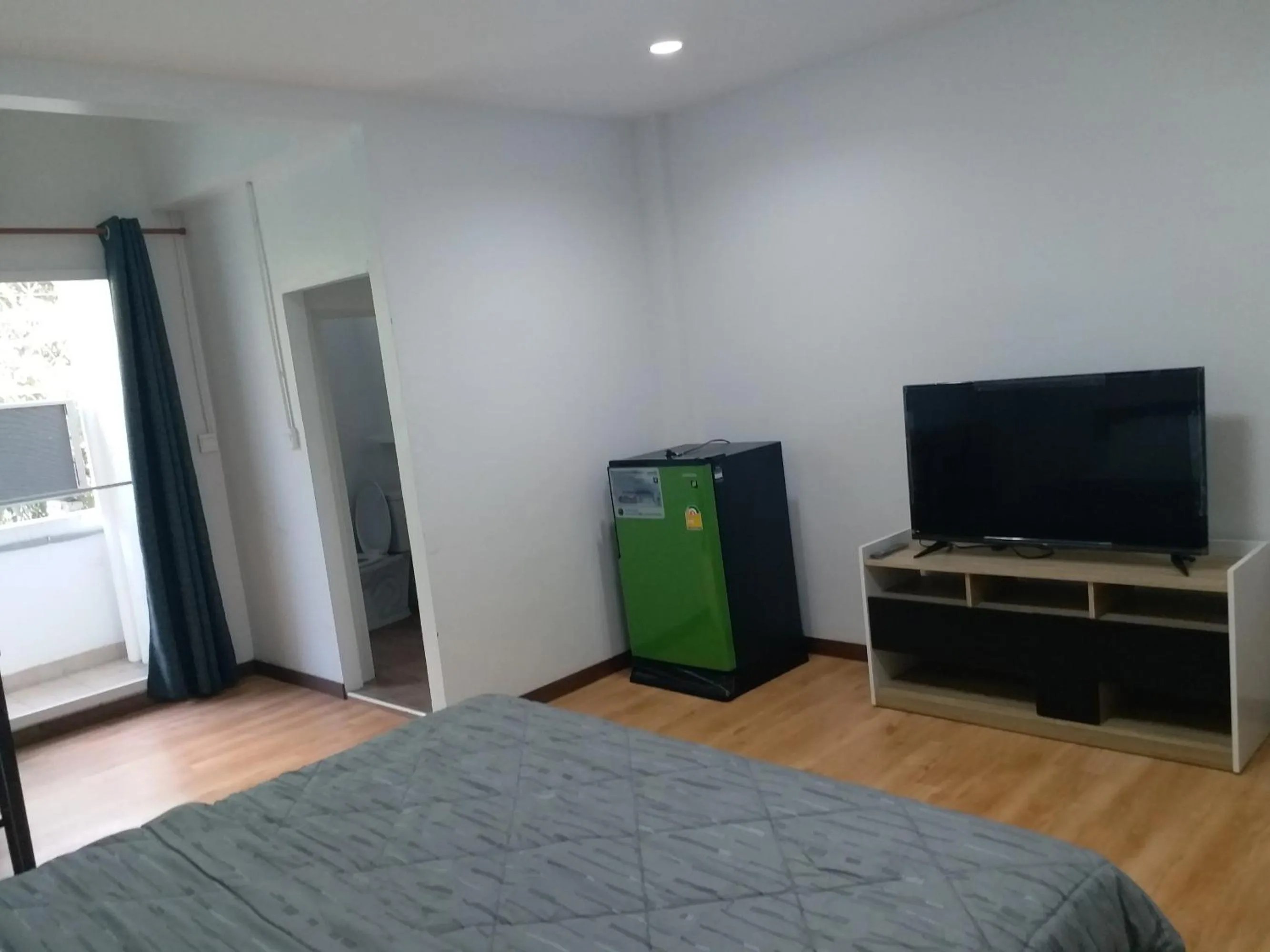 Bedroom, Bed in DD Garden Apartment 2