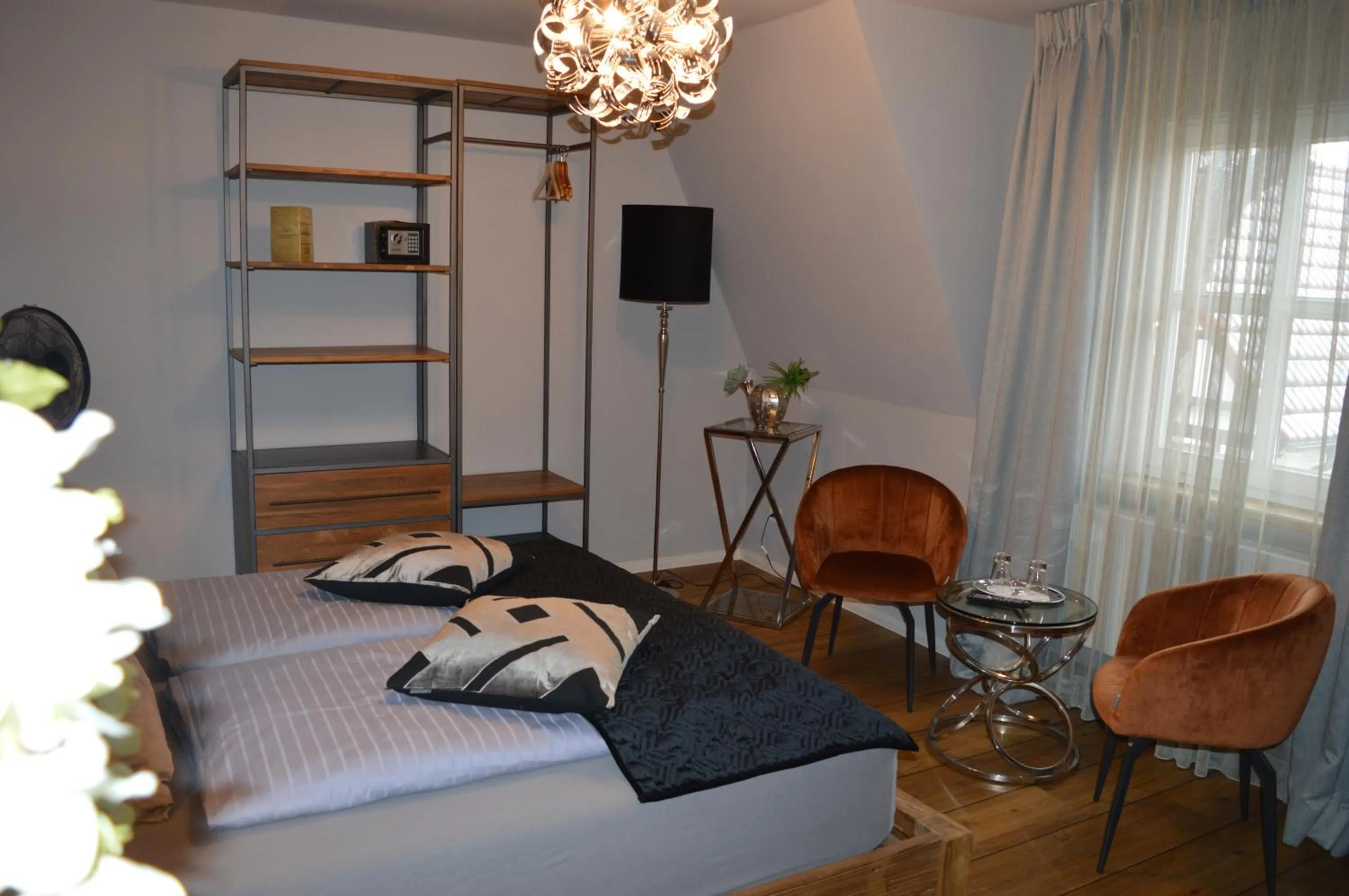 Seating area, Bed in Hotel Belvedere