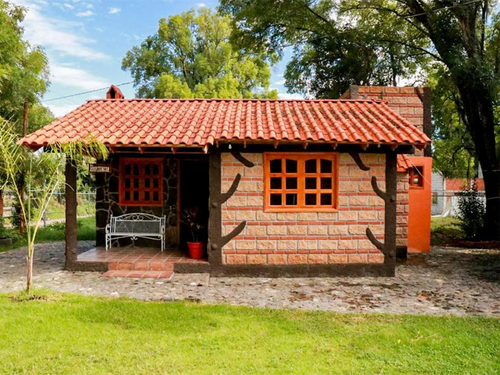 Property building in Cabañas del Bosque