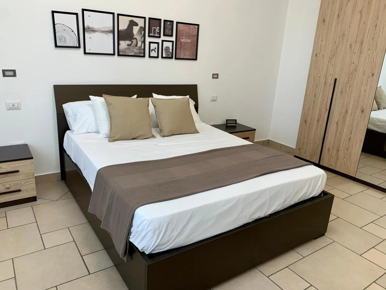 Torre dei Mori Boutique Rooms B&B