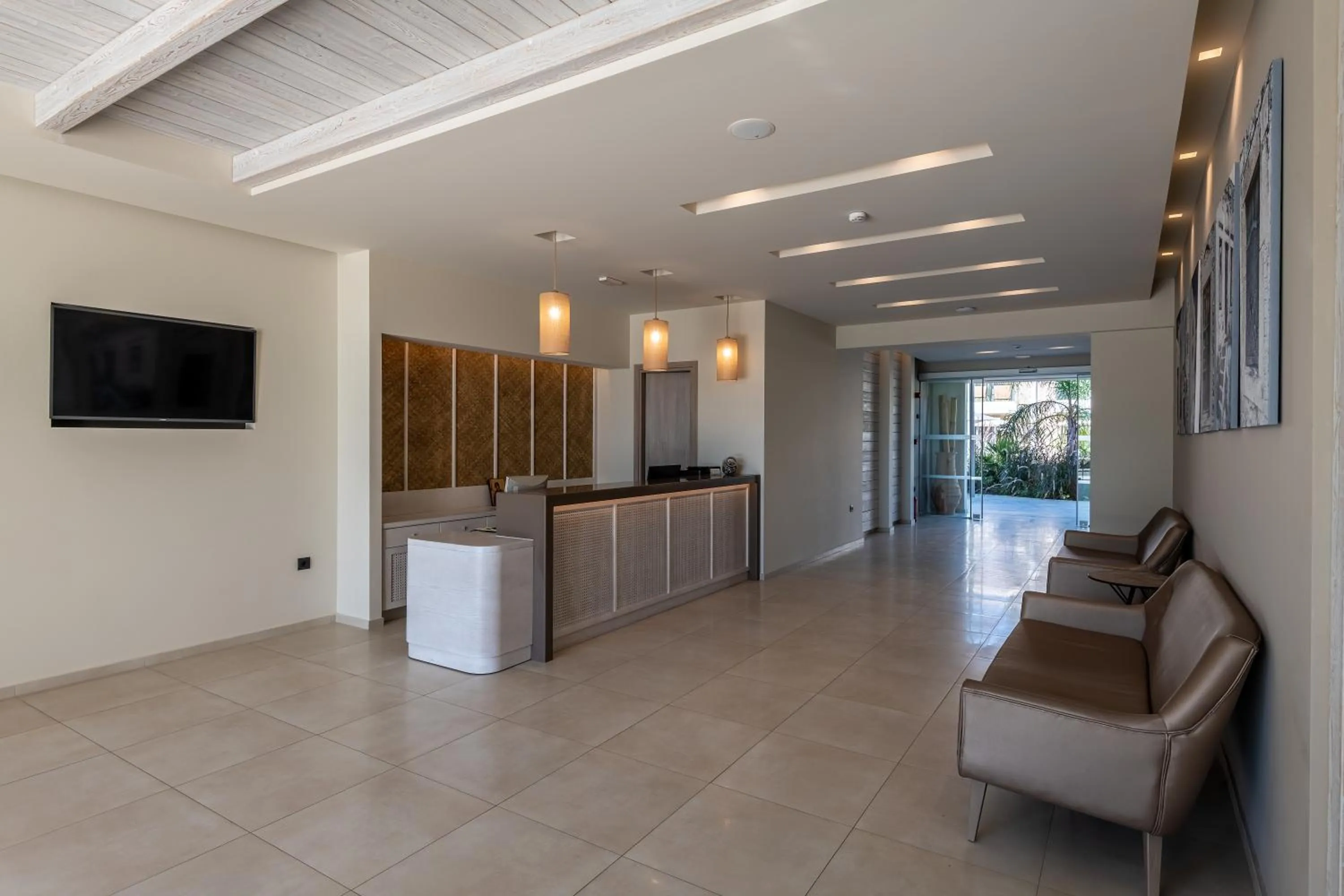 ONEIRO Boutique Hotel