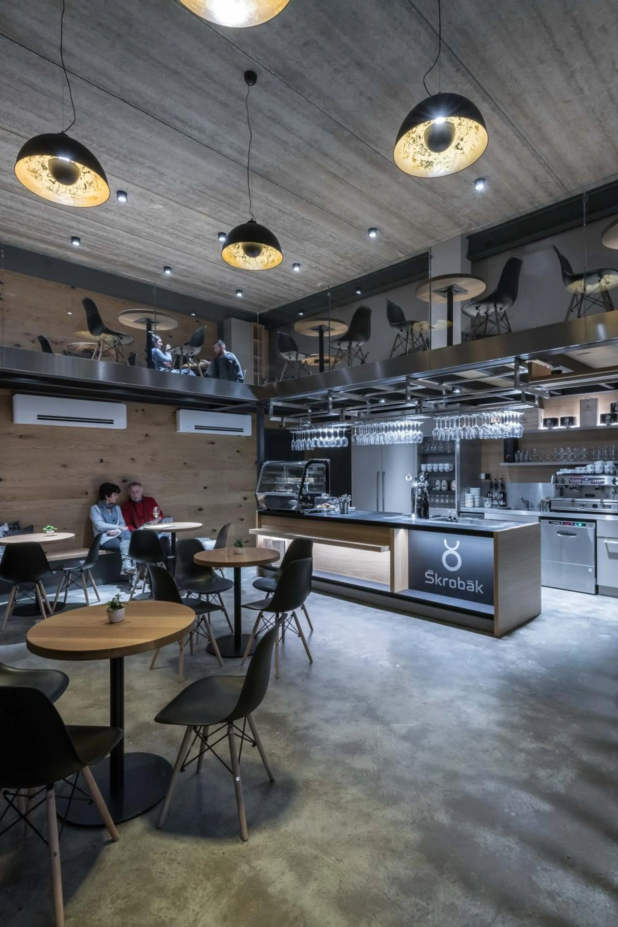 Restaurant/places to eat in Boutique Hotel Vinařství Škrobák