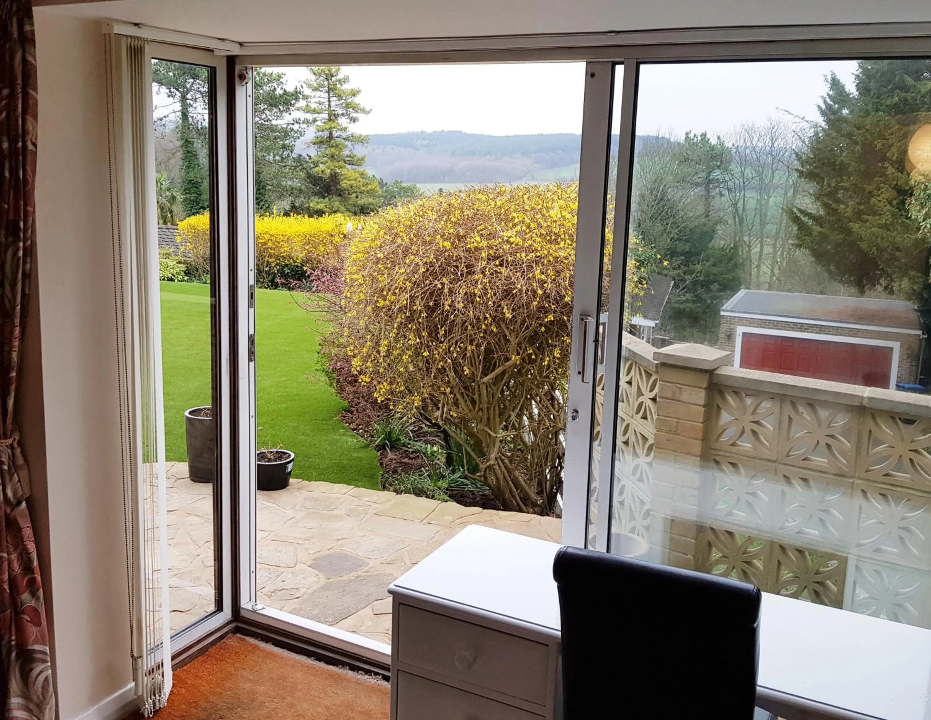 Patio in Studio Garden Flat