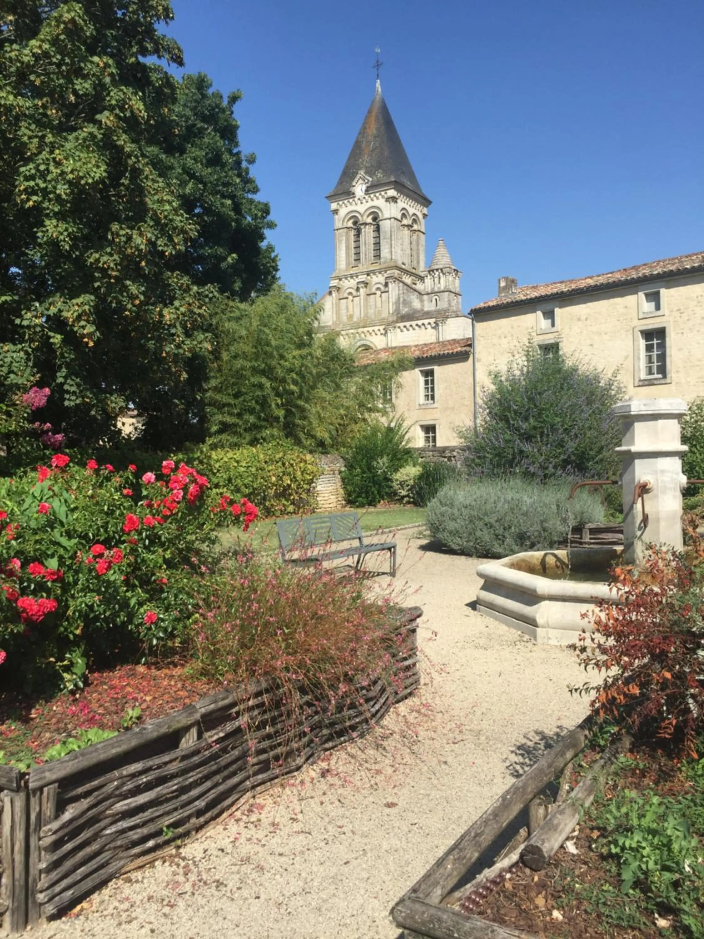 Nearby landmark in Rêves d'Autise