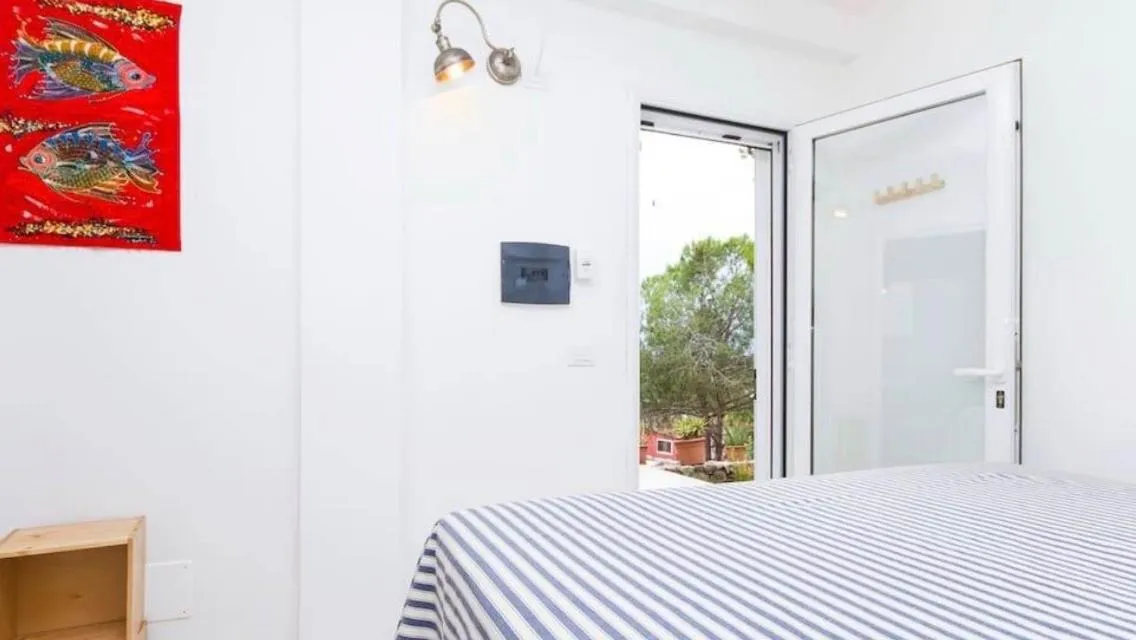 Garden, Bed in Carloforte Bellavista