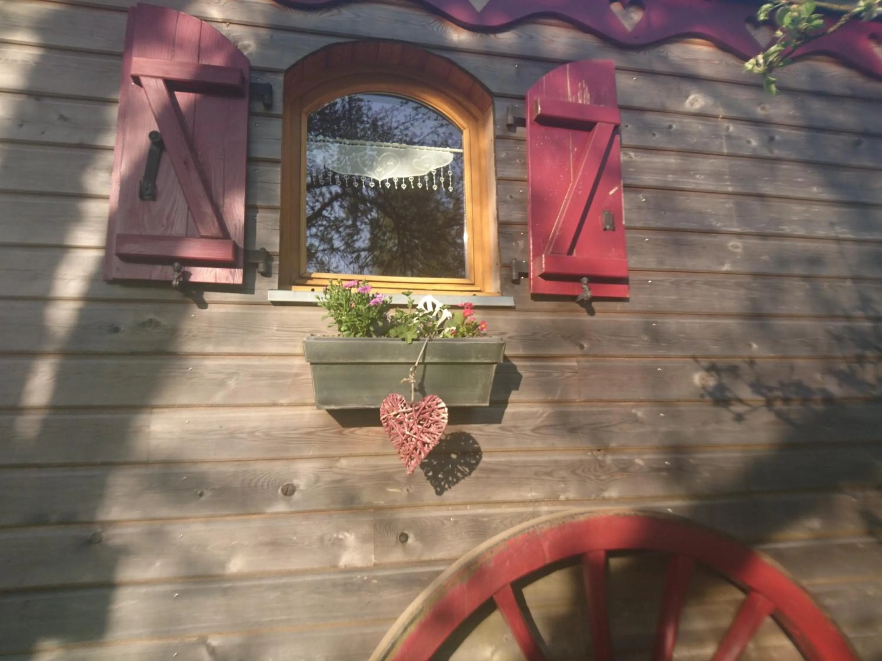 Property building in Roulotte le temps de rever