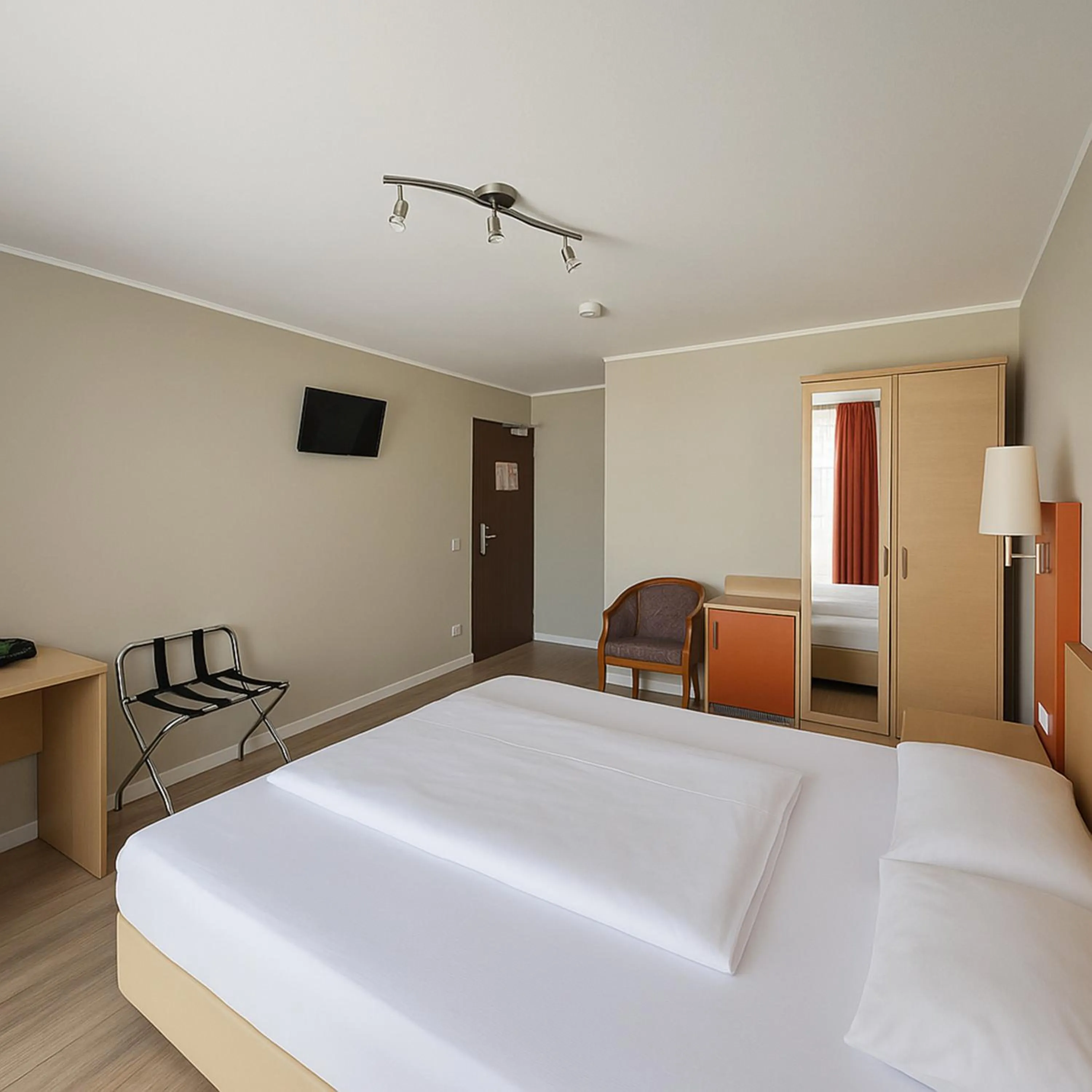 Photo of the whole room, Bed in Atomis Hotel Düsseldorf City