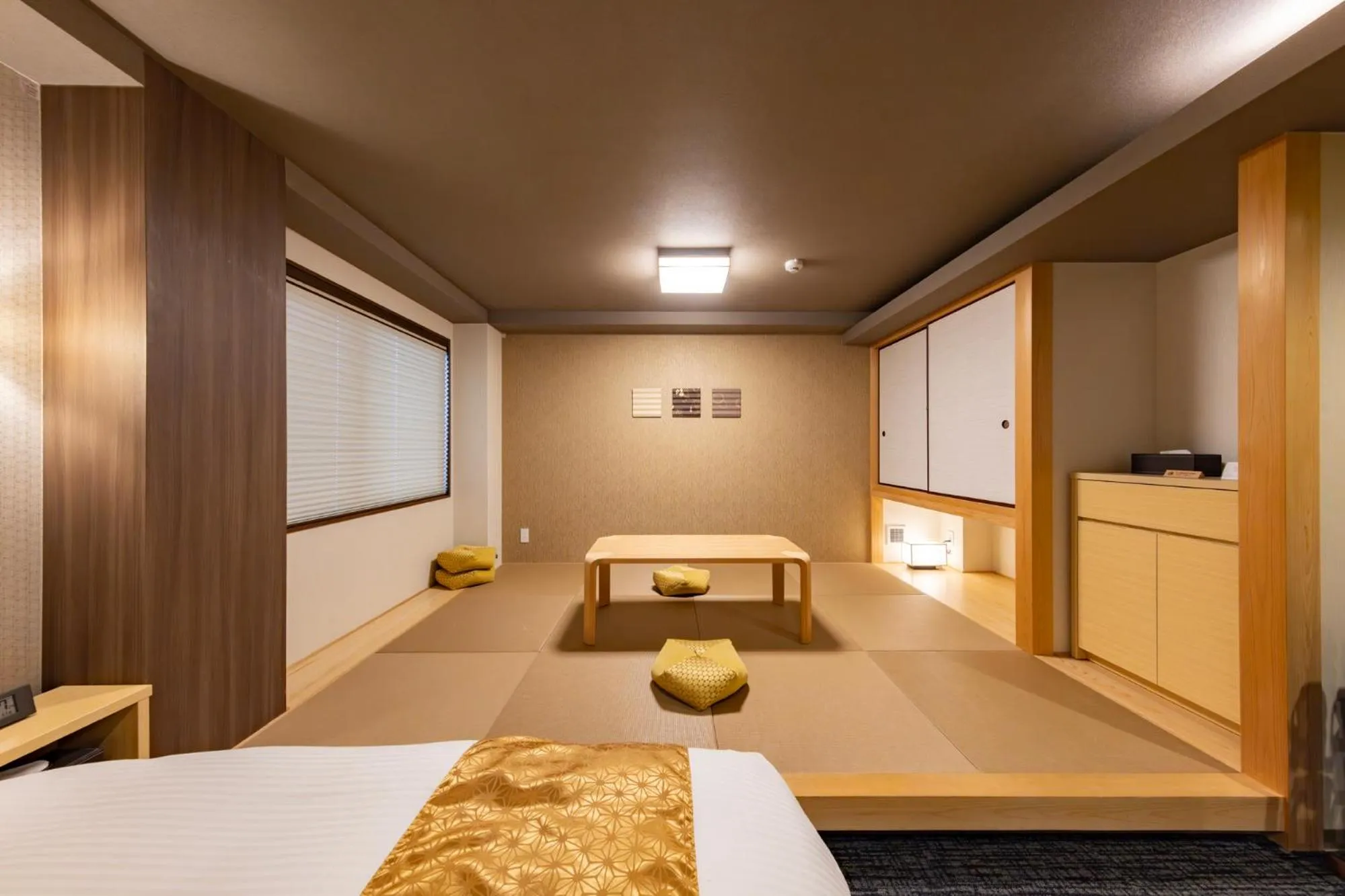 Photo of the whole room, Bed in MADOKA Kyoto station west