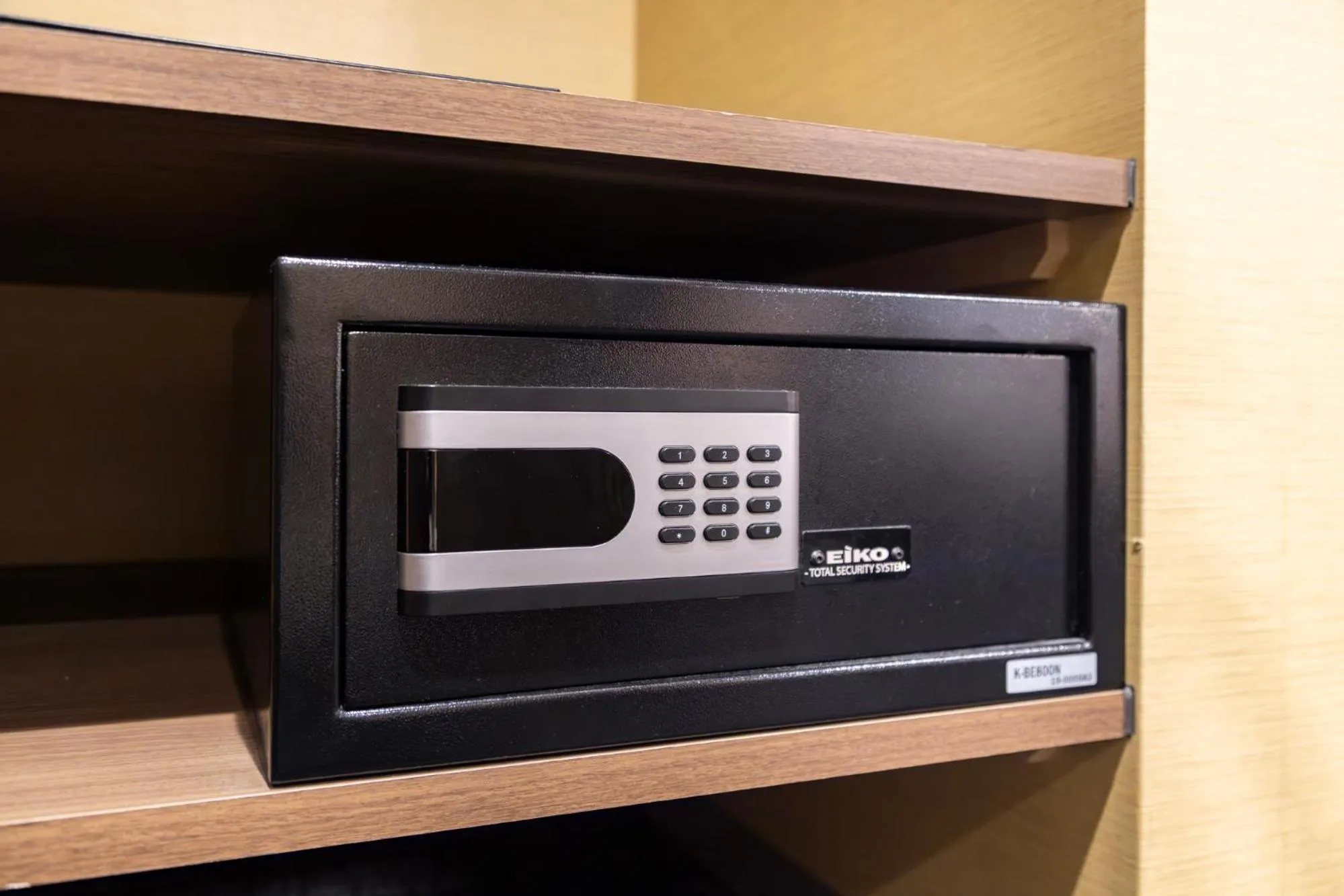 Photo of the whole room in MADOKA Kyoto station west