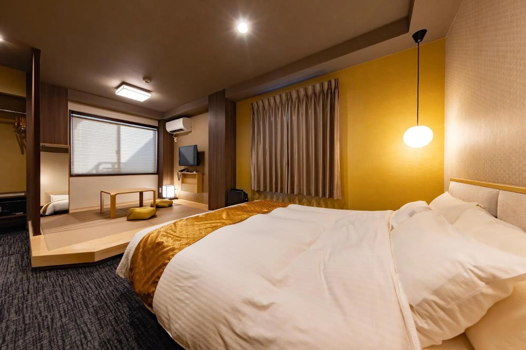 Bed in MADOKA Kyoto station west