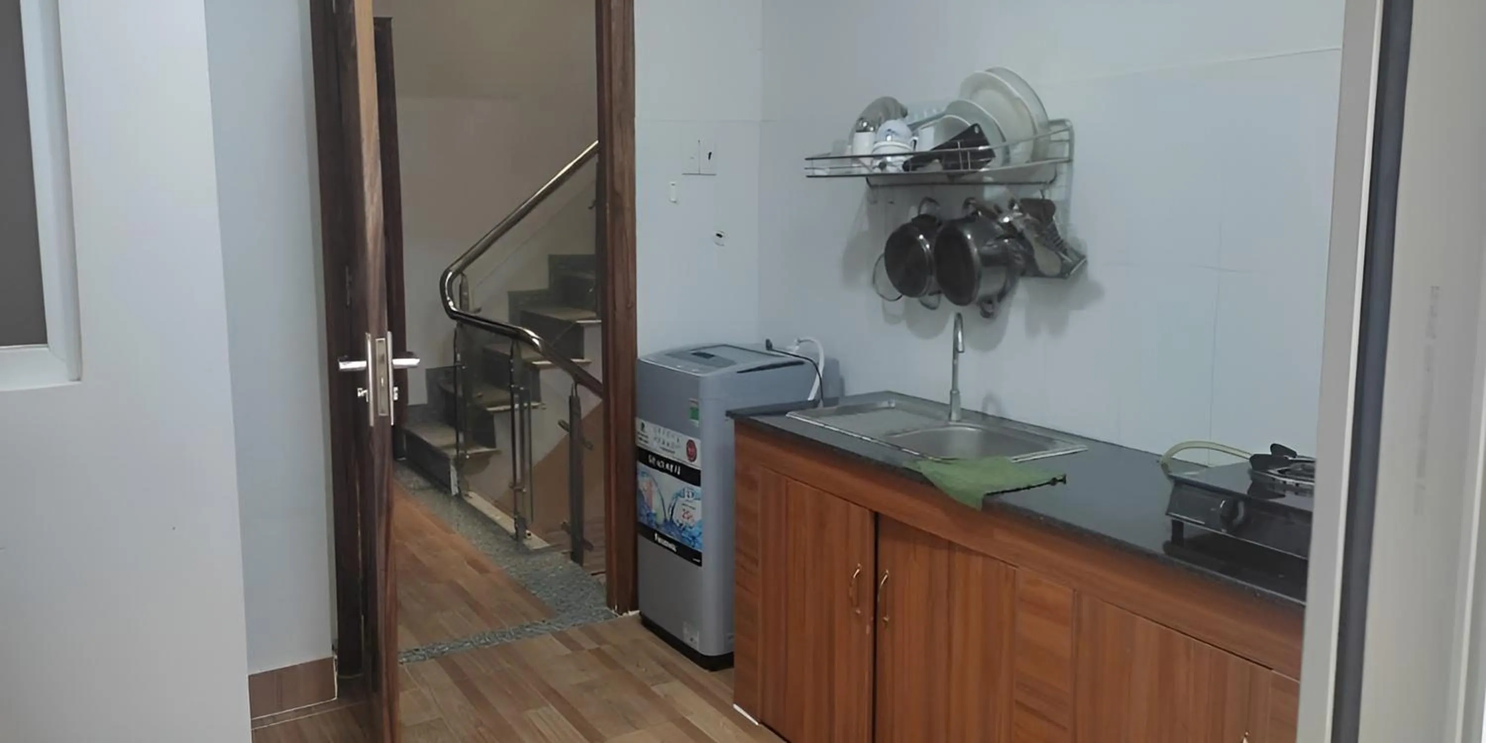Kitchen or kitchenette in Nhat Thu Hotel & Apartment