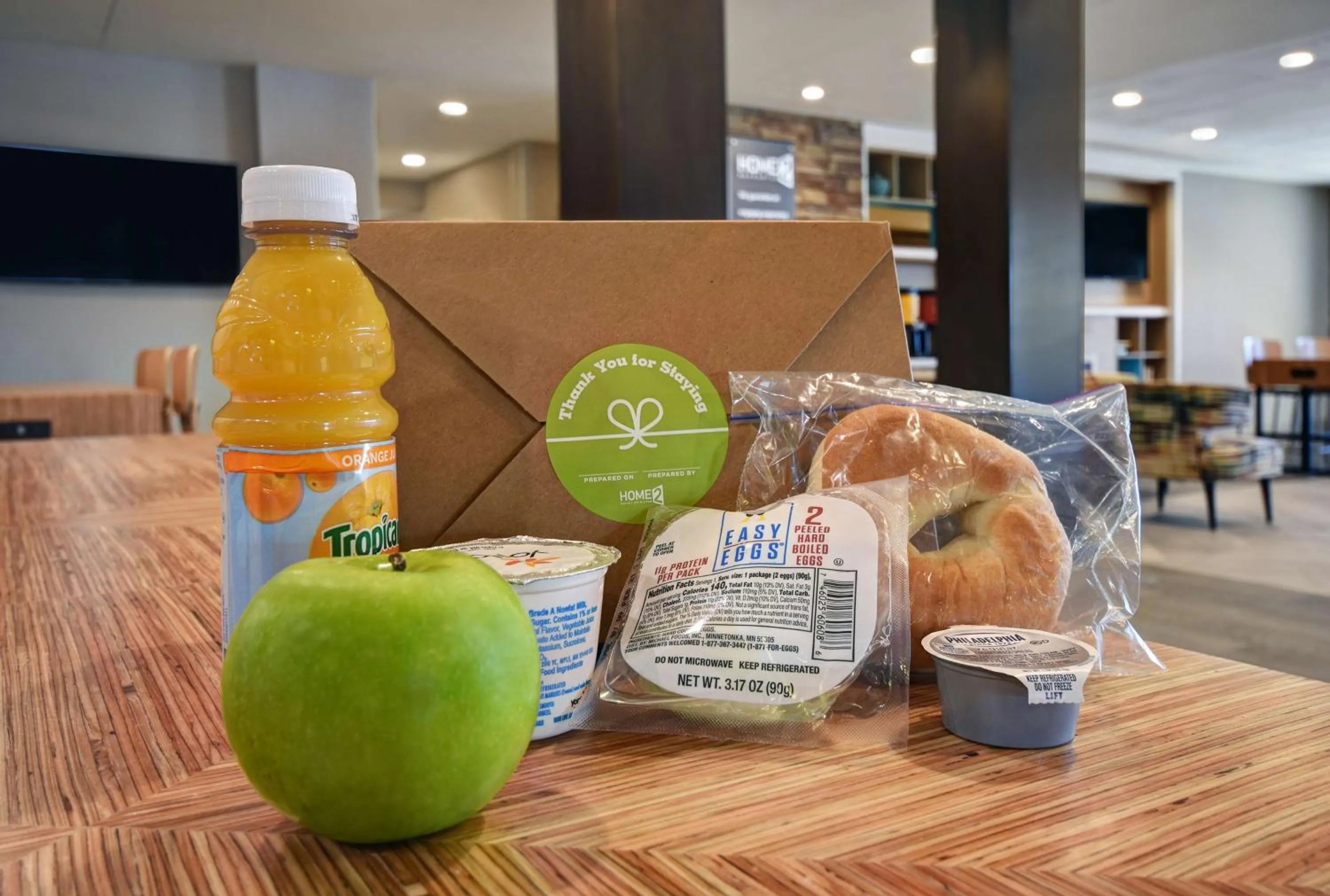 Breakfast in Home2 Suites By Hilton Columbus