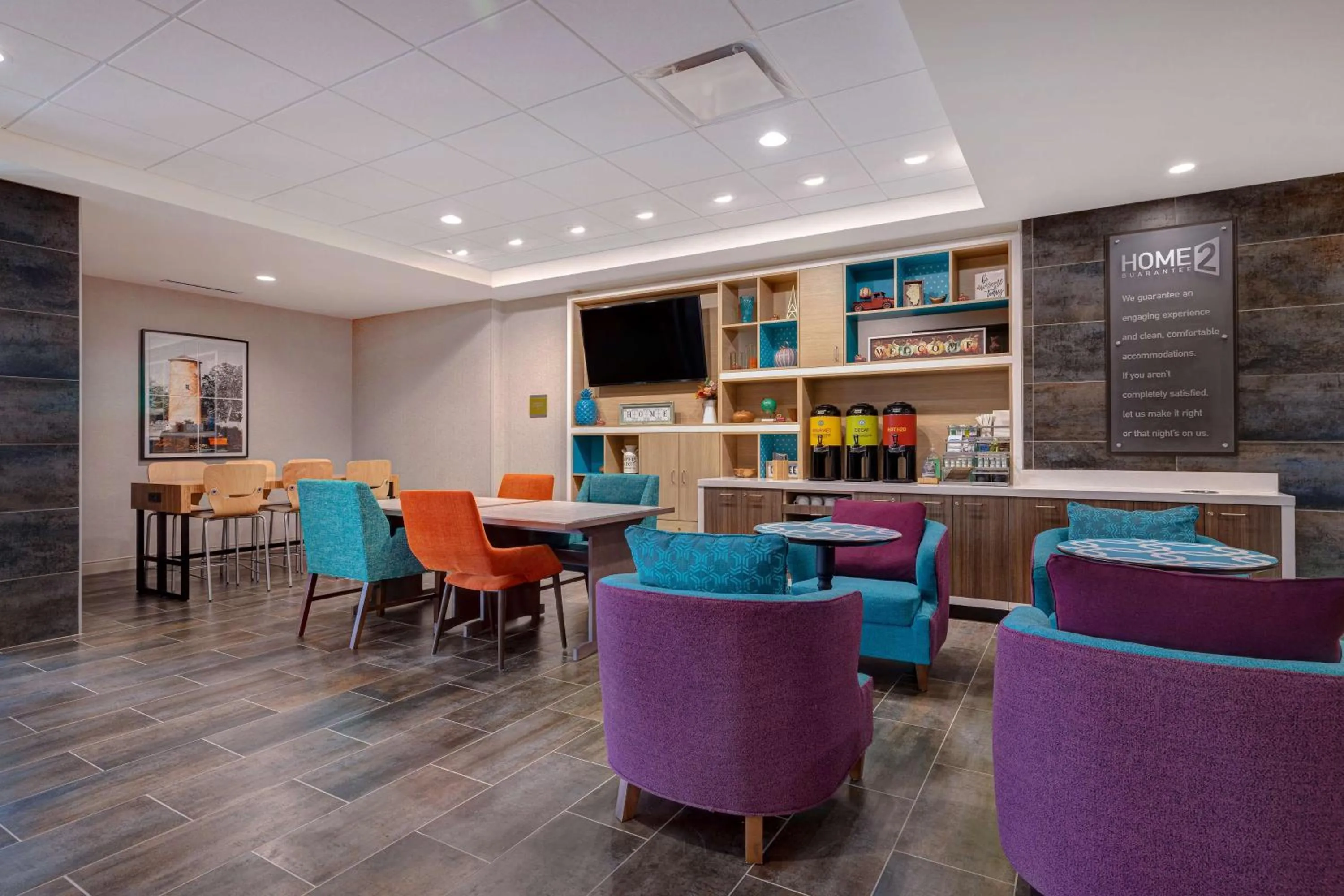Lobby or reception in Home2 Suites By Hilton DeKalb