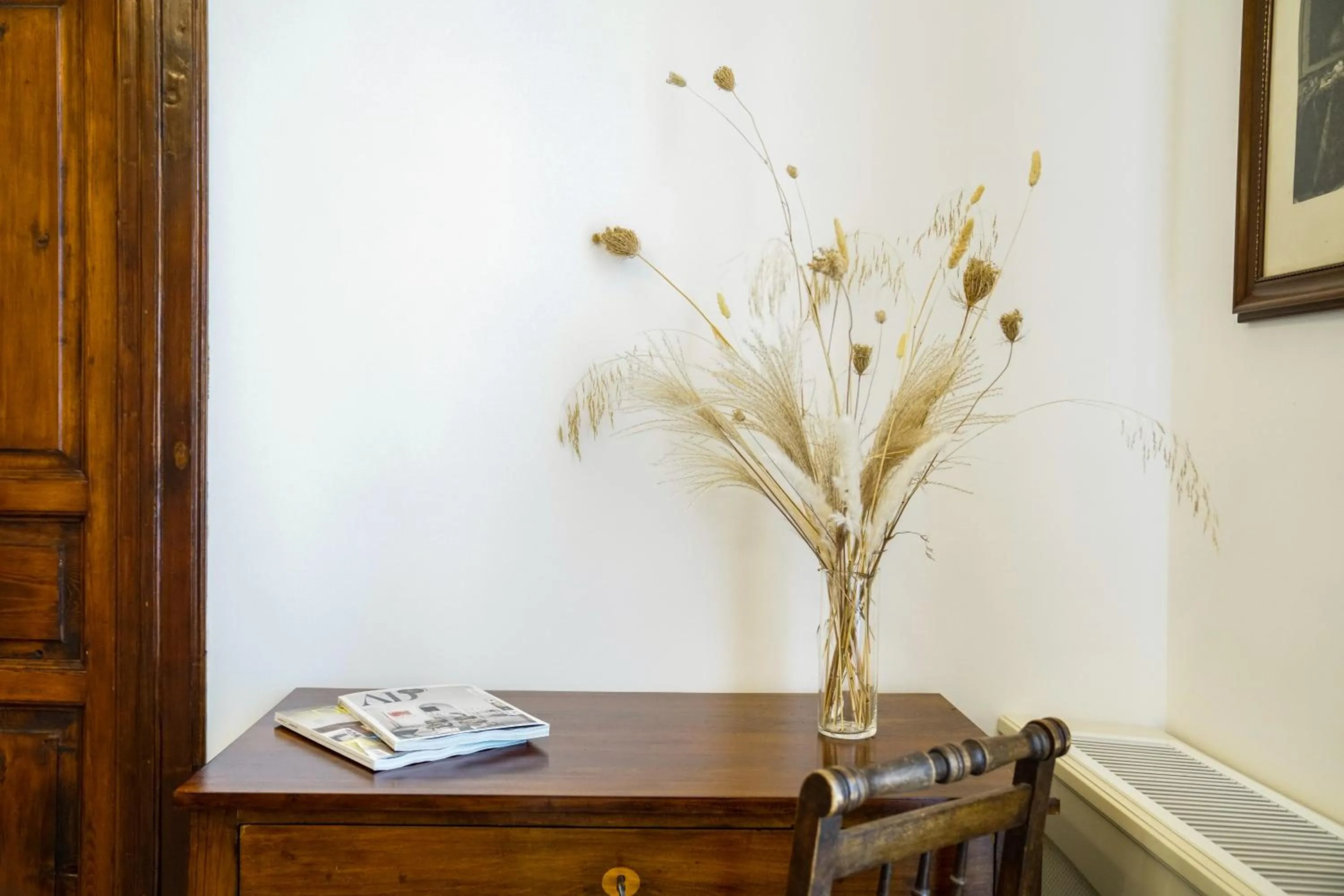 Decorative detail in Masseria Borgo Santuri