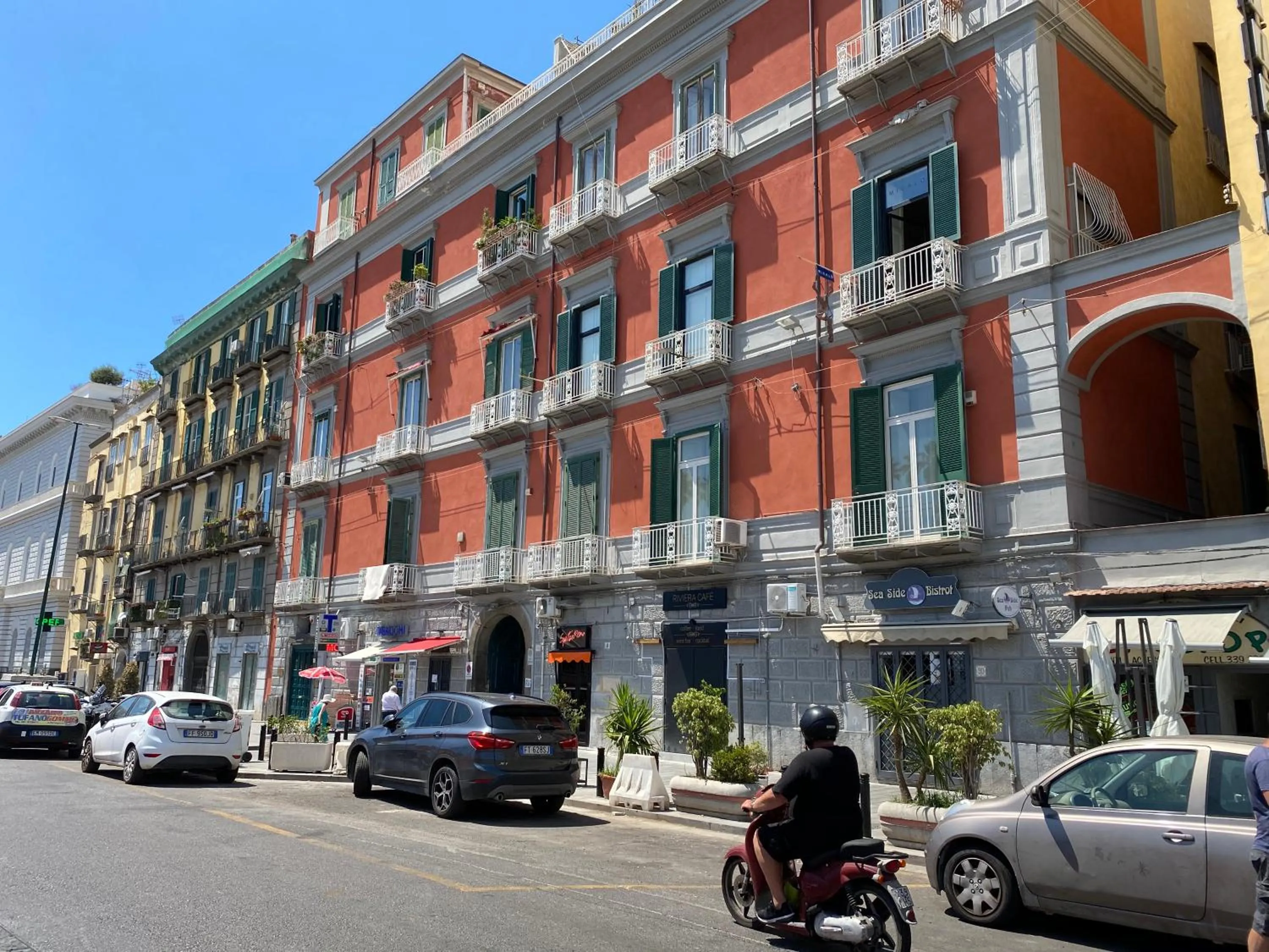 Property building in Micalò Art Rooms