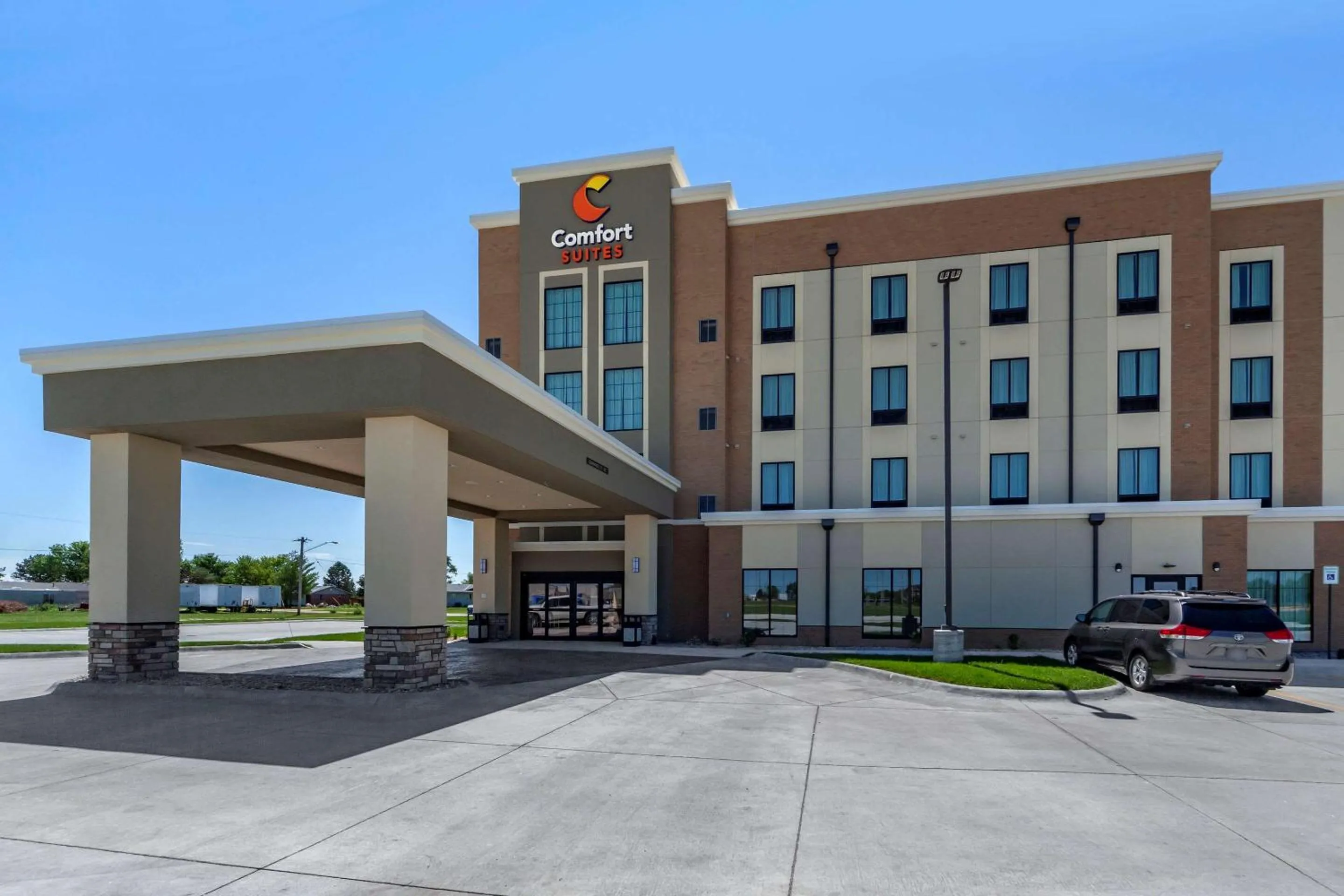 Property building in Comfort Suites Grand Island South