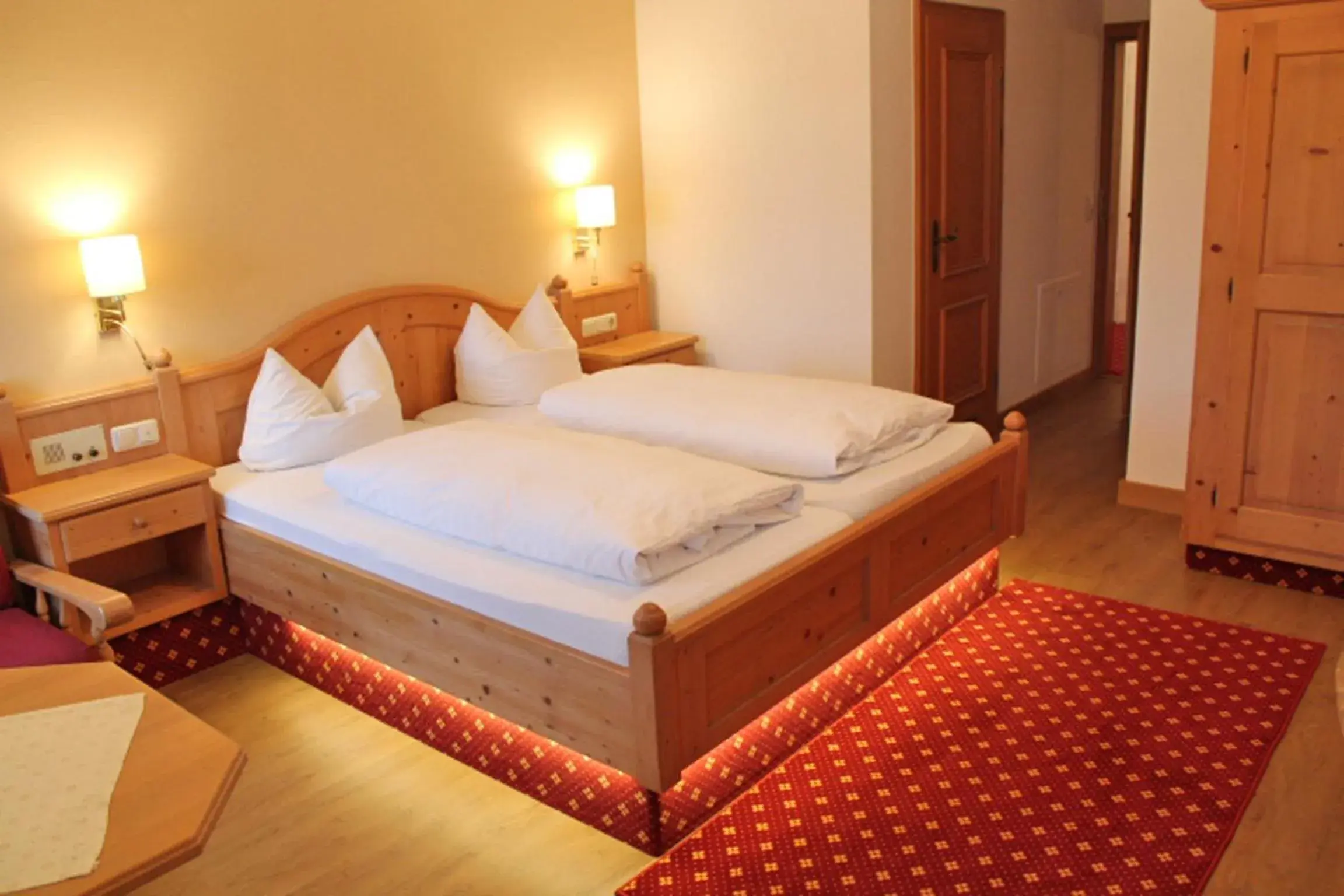 Double Room in Hotel zur Post Double Room in Hotel zur Post