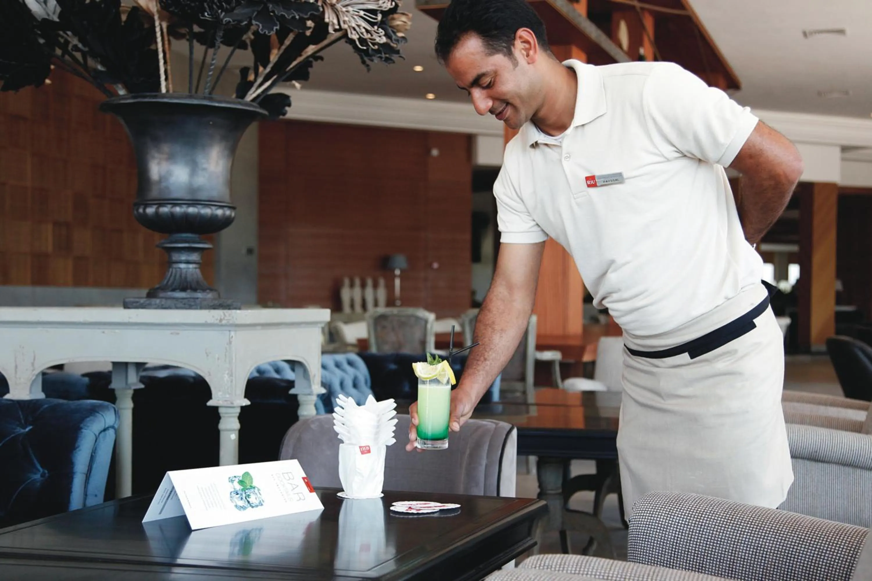 Lounge or bar in Hotel Riu Tikida Dunas - All inclusive