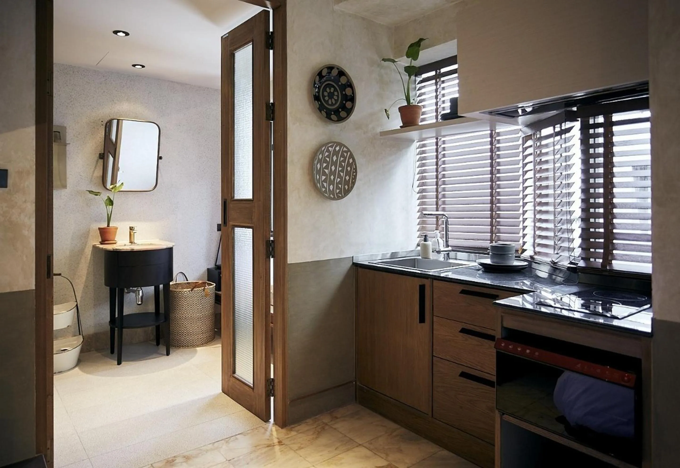 Kitchen or kitchenette in B House 49 Bangkok