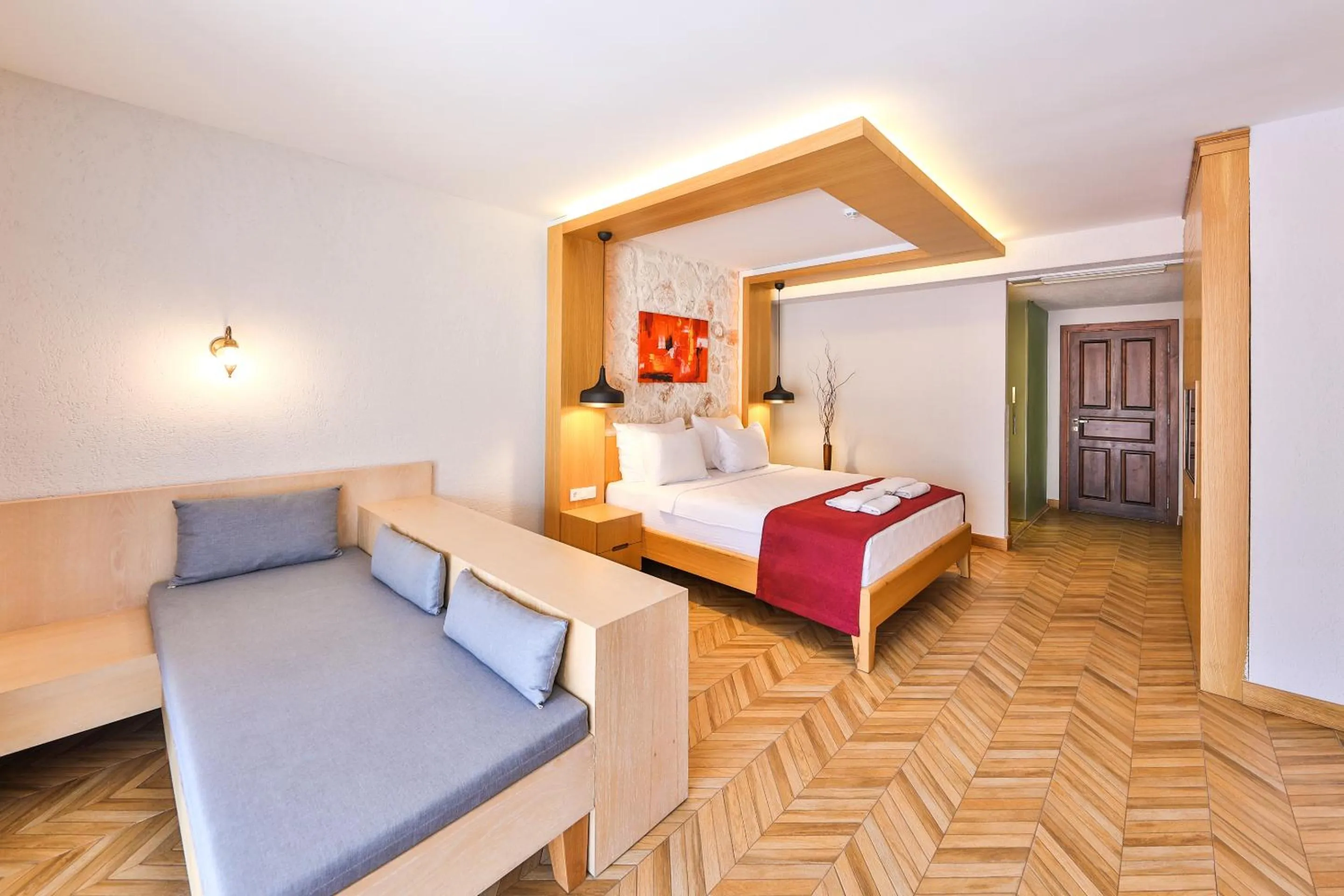 Photo of the whole room in Atalante Hotel