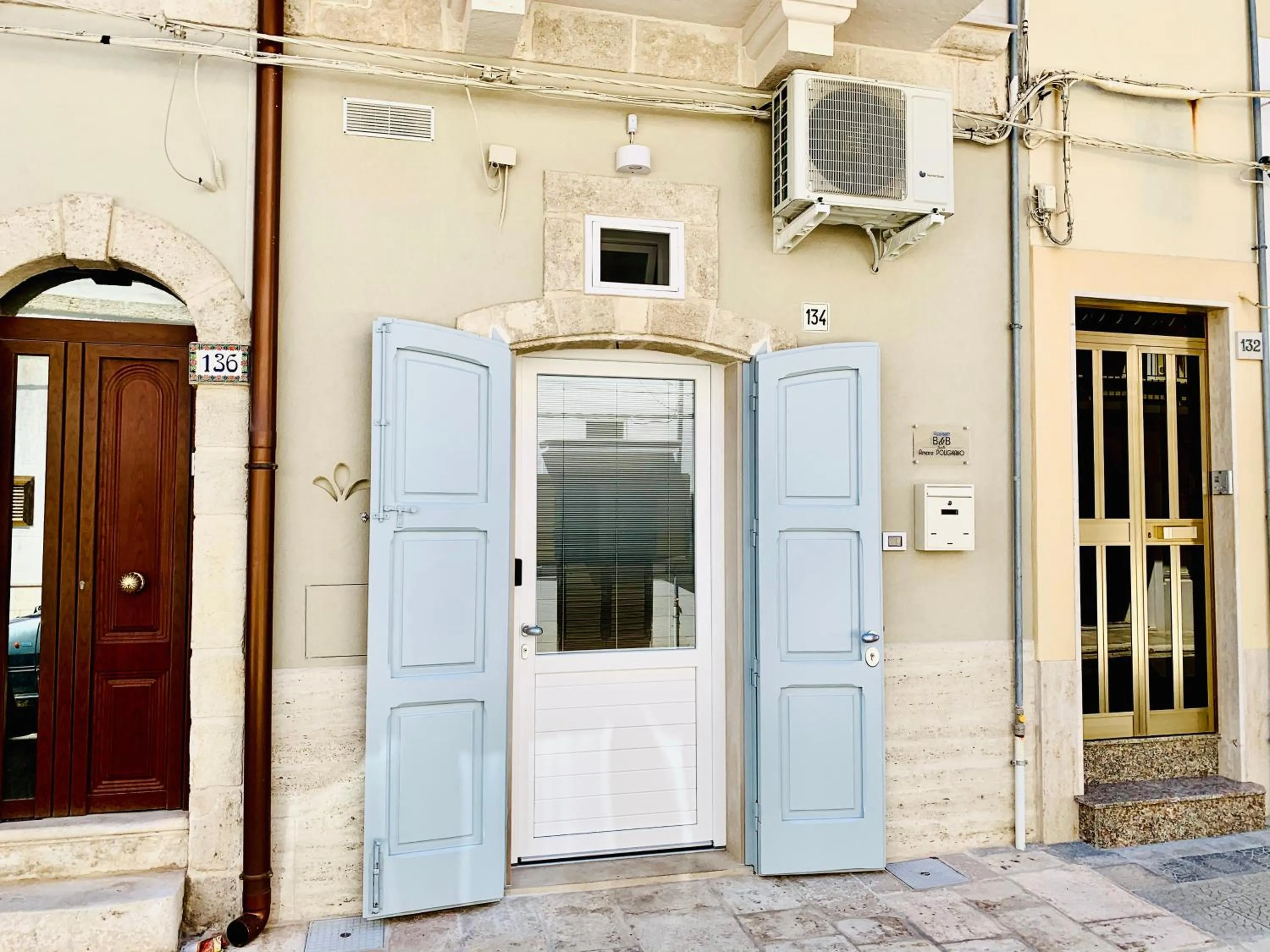 Property building in B&B Suite Amare Polignano