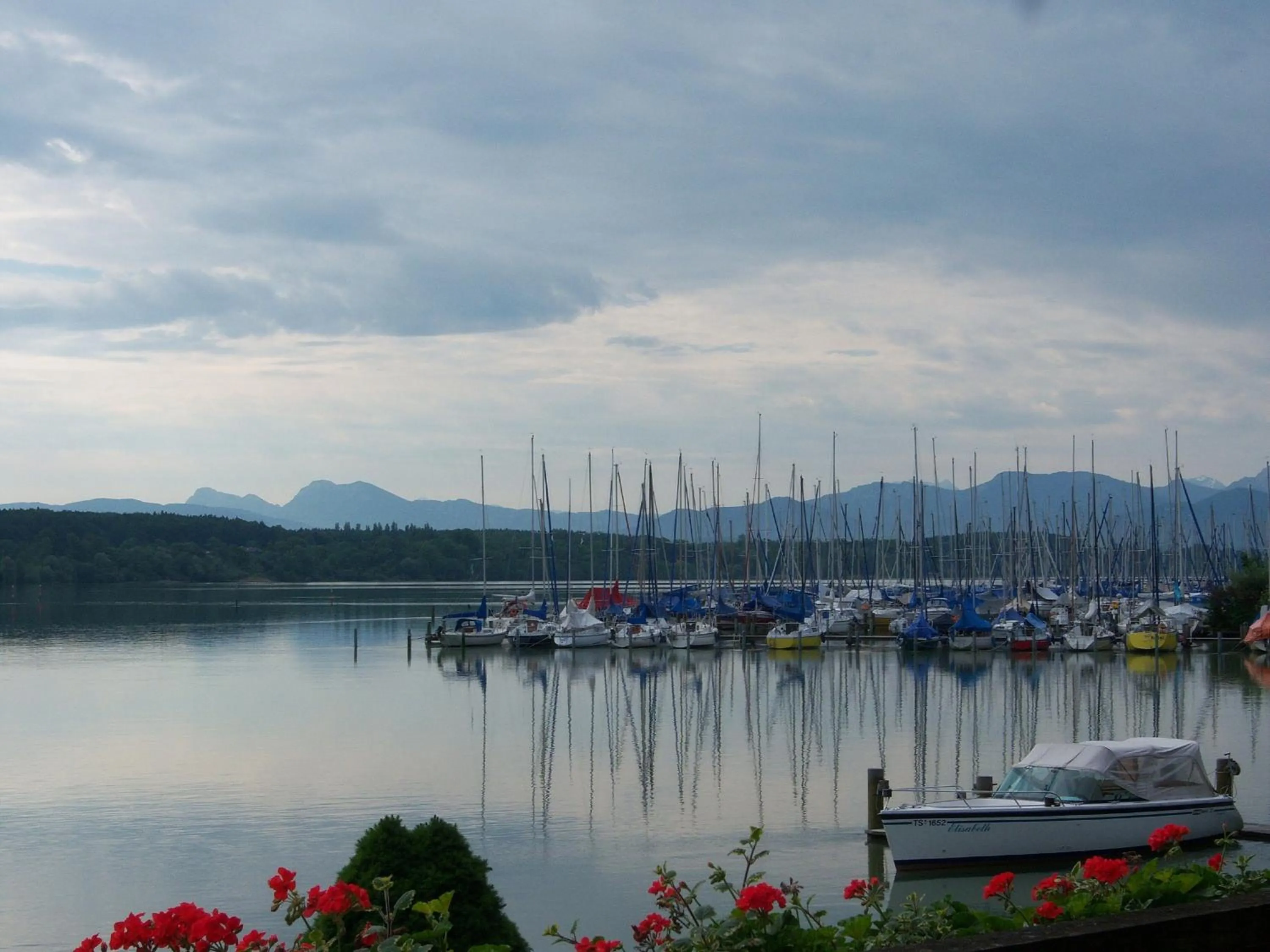 Lake view in SeeHotel Wassermann