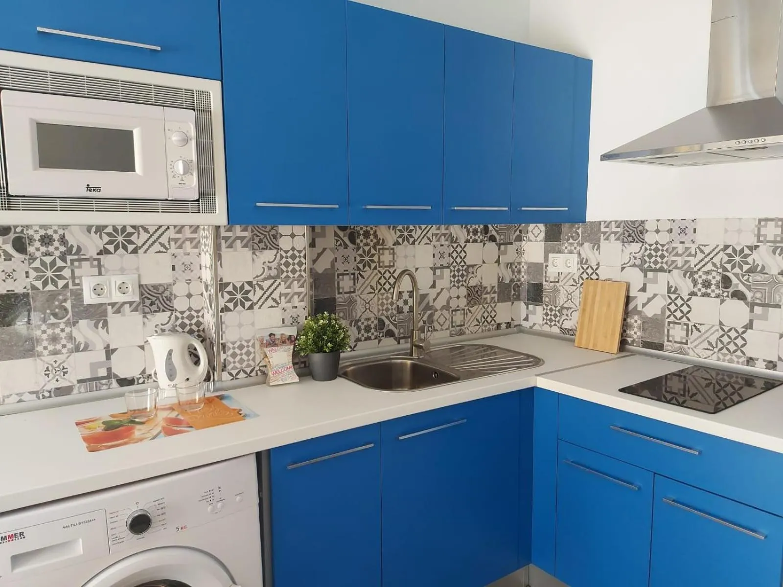 Kitchen or kitchenette in Bnbook Medea Apartments