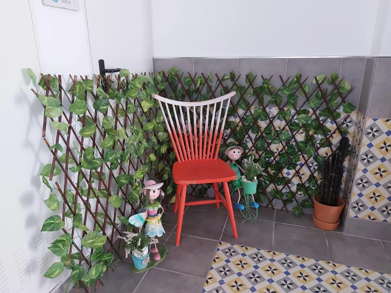 Decorative detail in Bnbook Medea Apartments