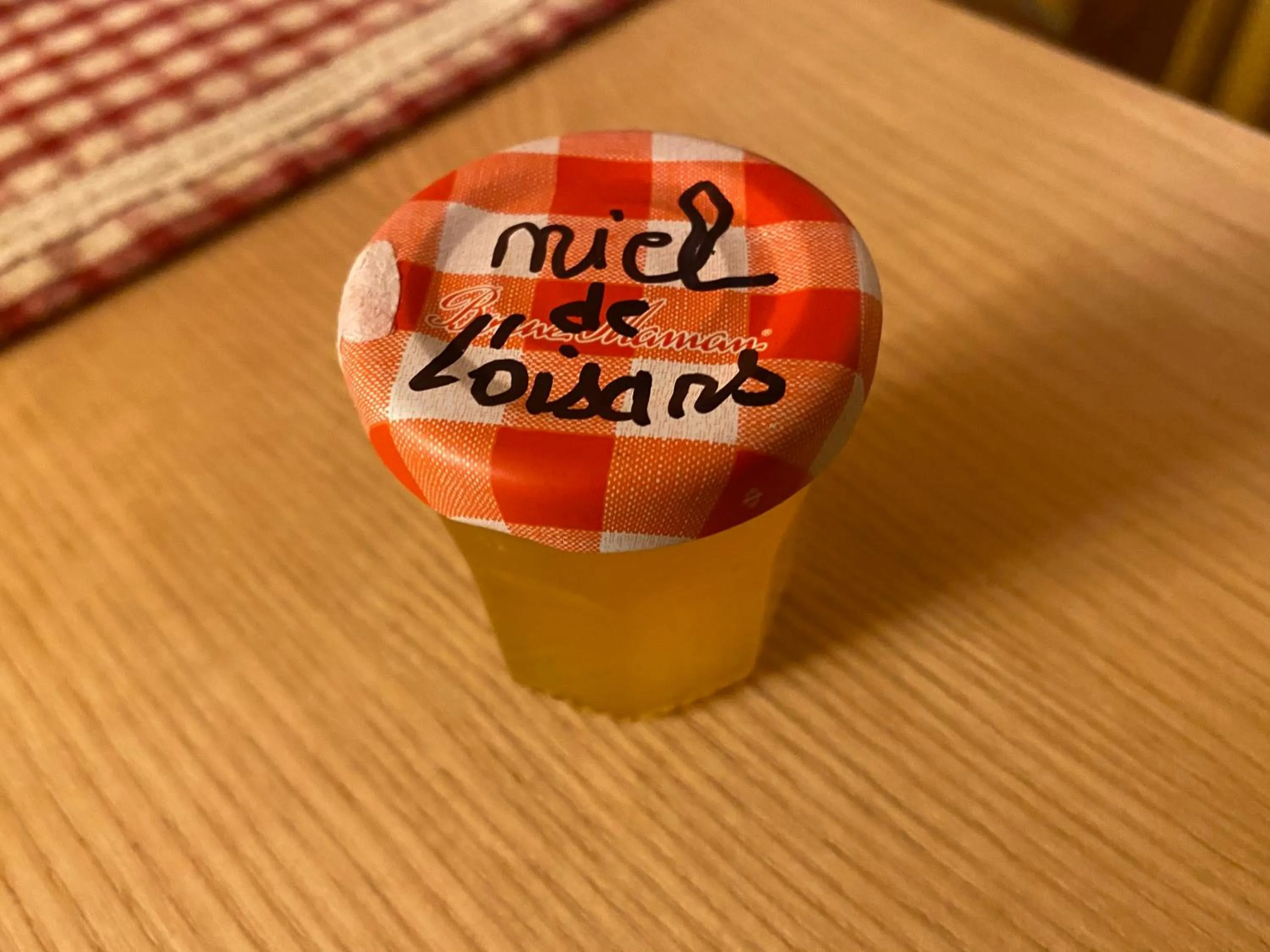 Continental breakfast in hôtel oberland